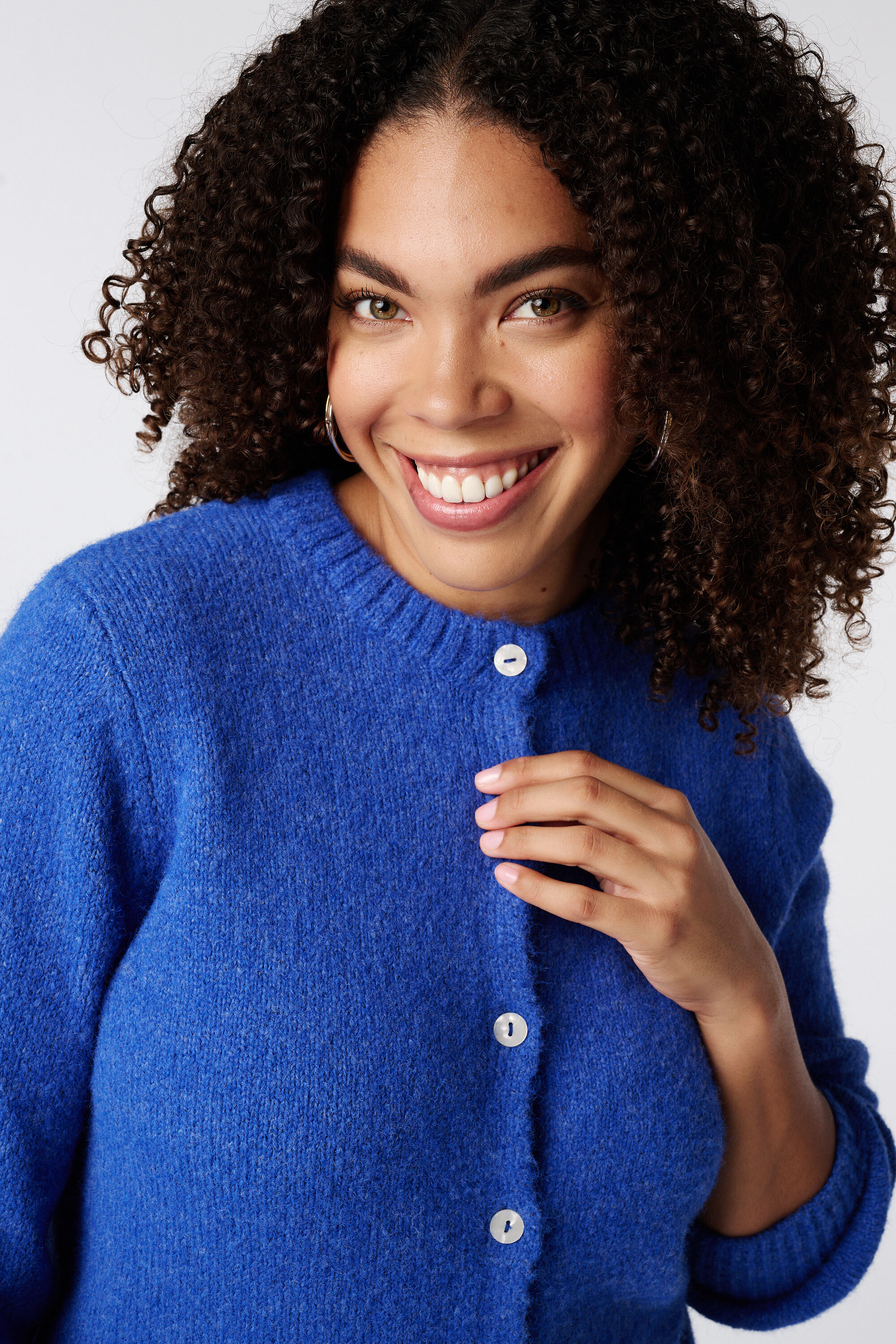 Strickjacke mit Knopfverschluss image number 4