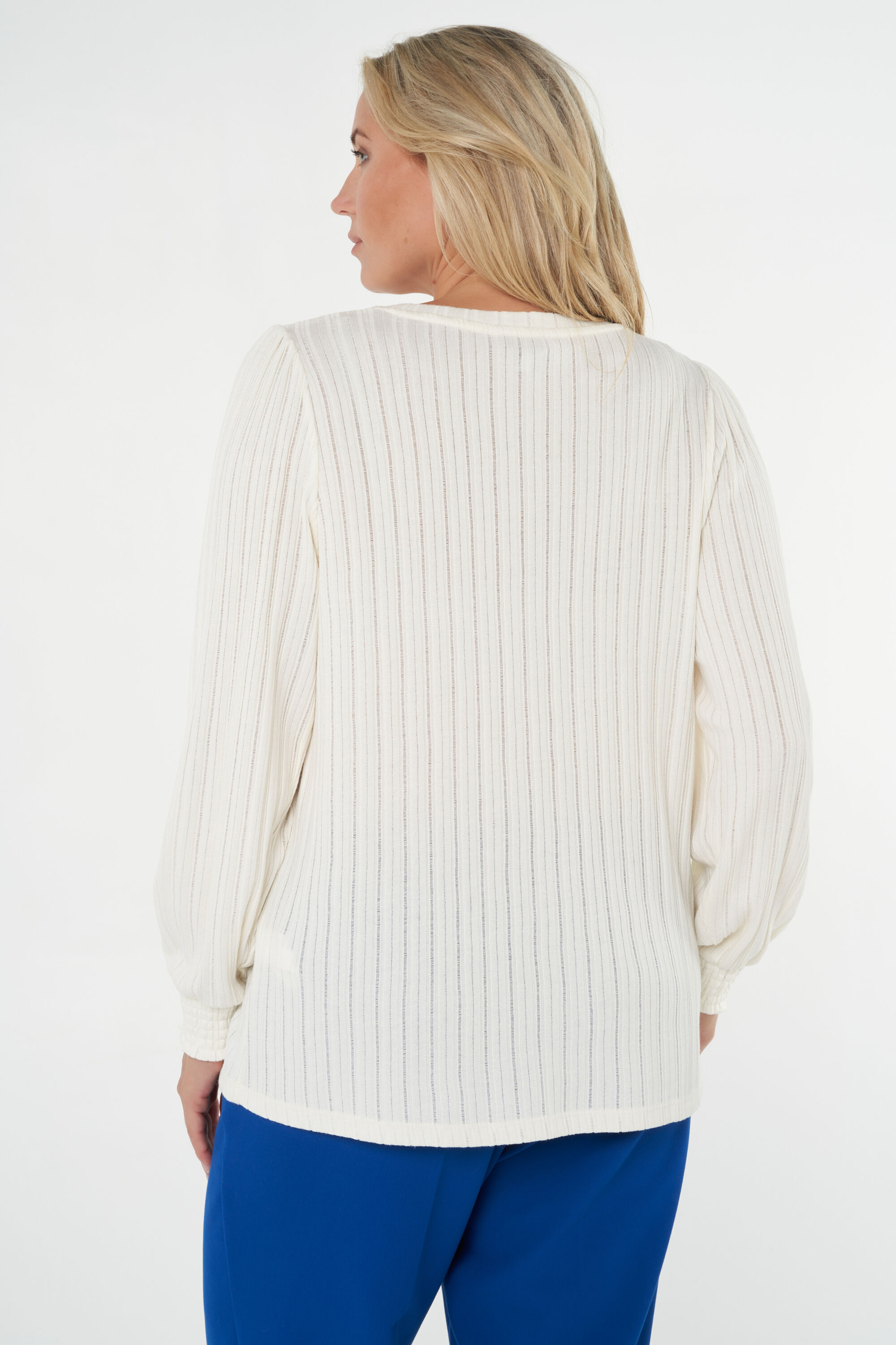 Lang&auml;rmeliges Oberteil image number 3