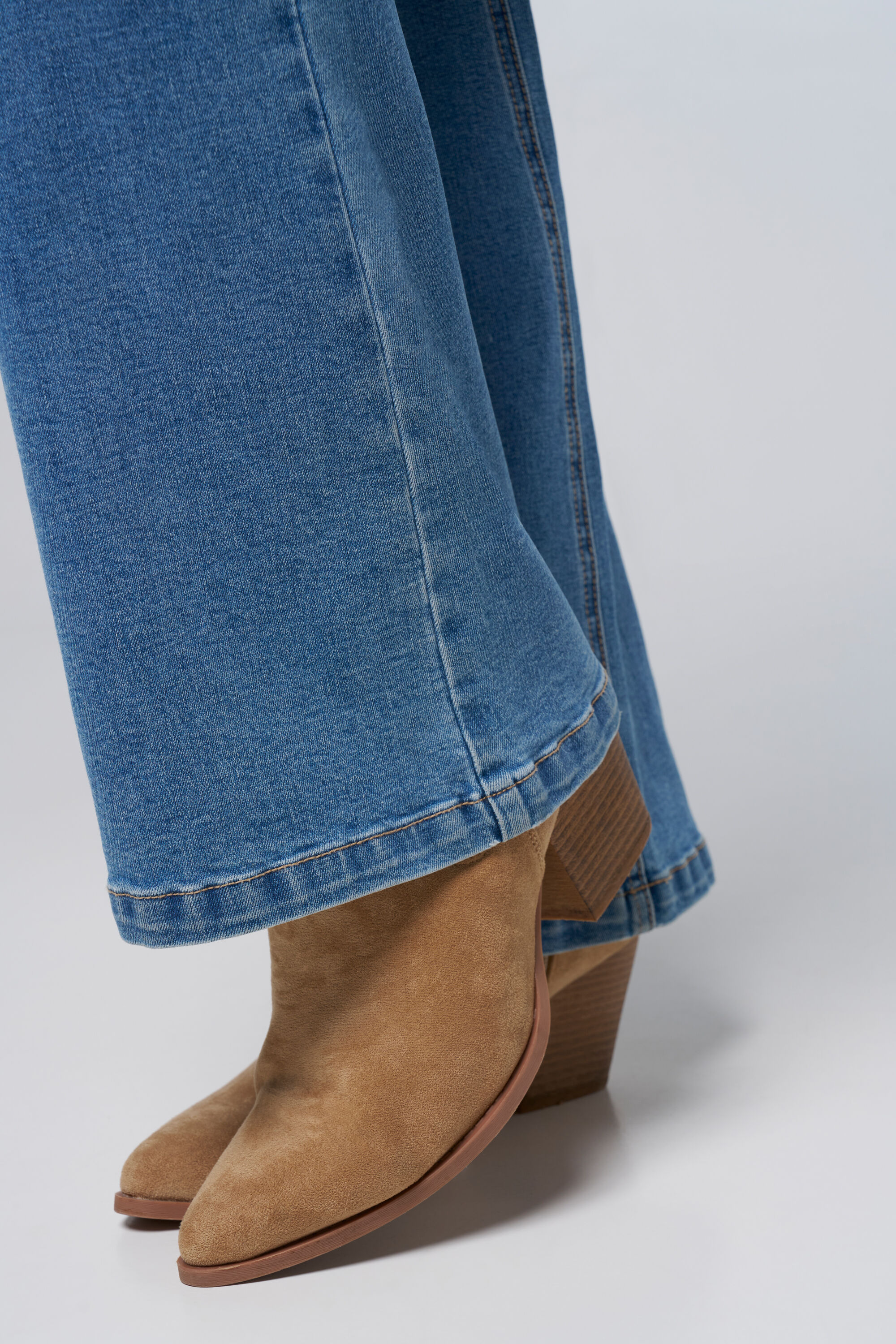 Slim-Leg-Jeans JASMIN image number 4