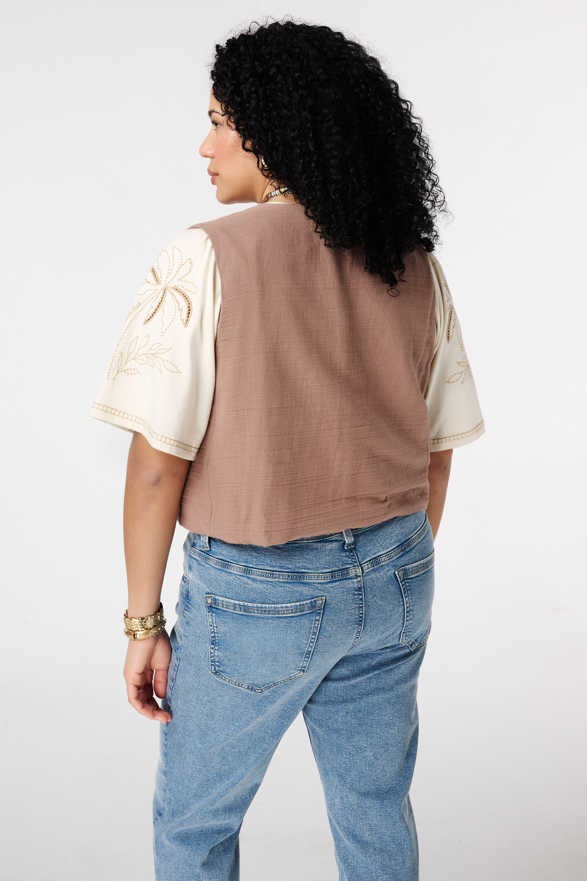 Gilet mit Stickerei image number 3