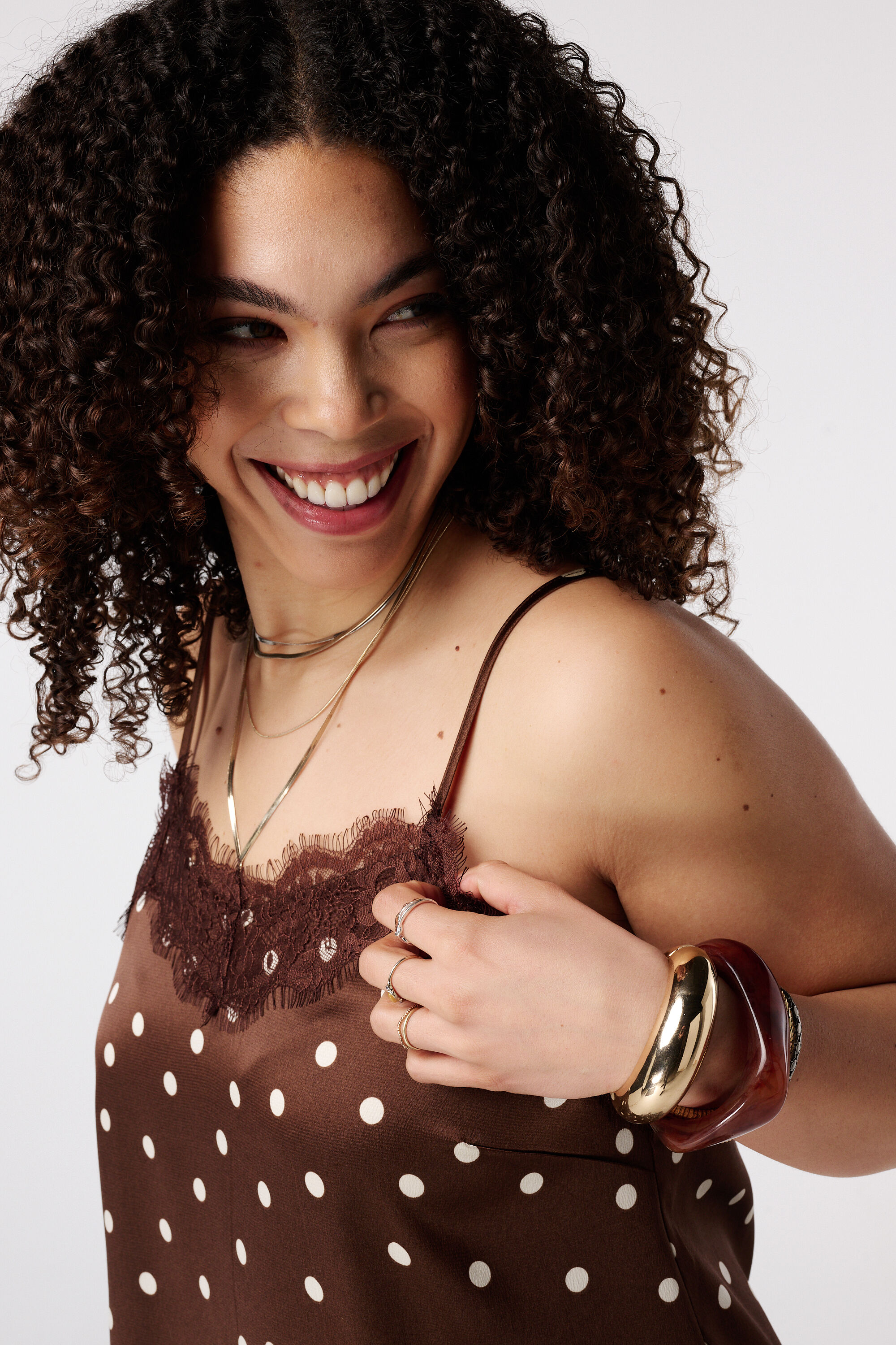 Polka-Dot-Bluse mit Spitze image number 4