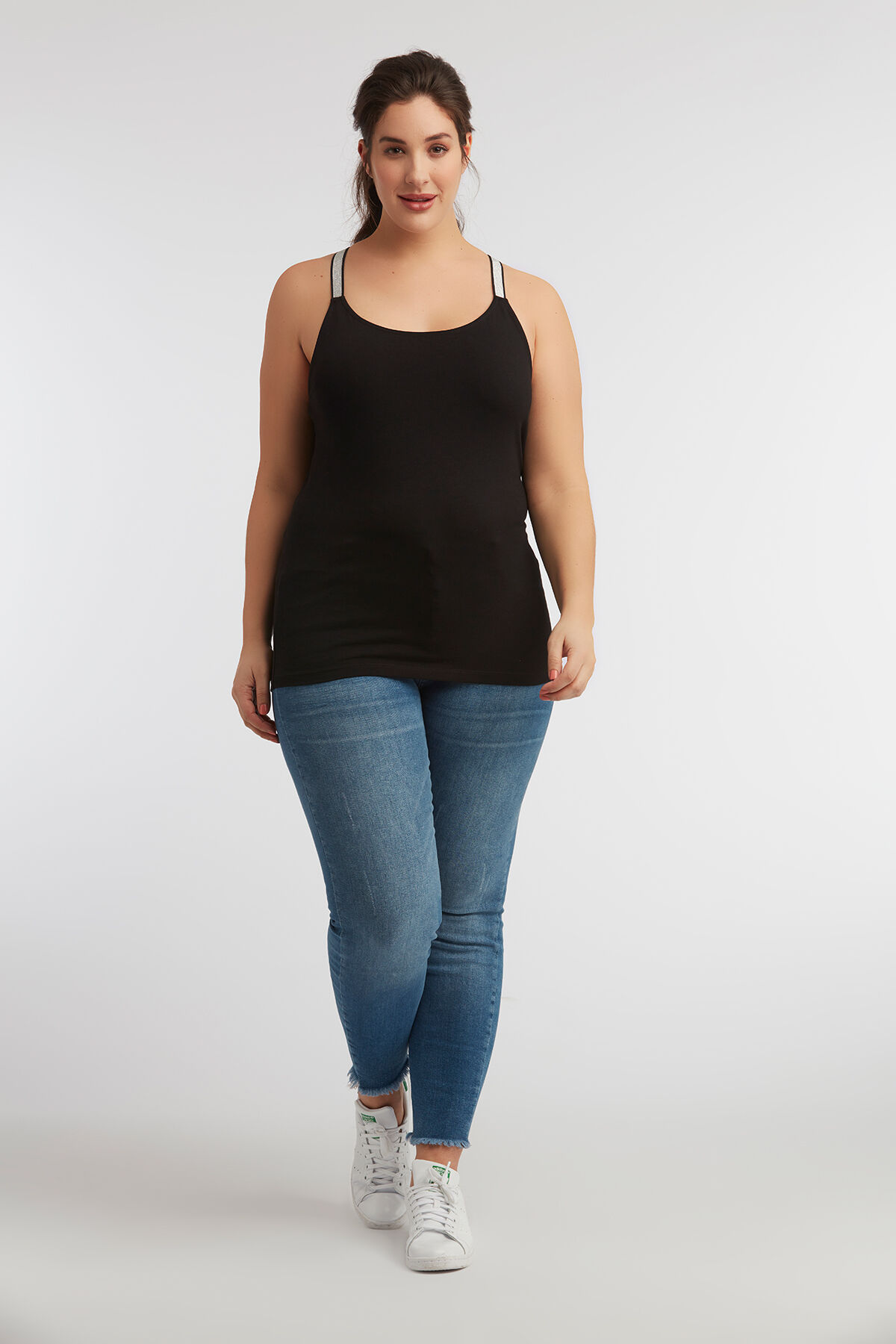 &Auml;rmelloses Top mit gekreuzten Tr&auml;gern image number 4