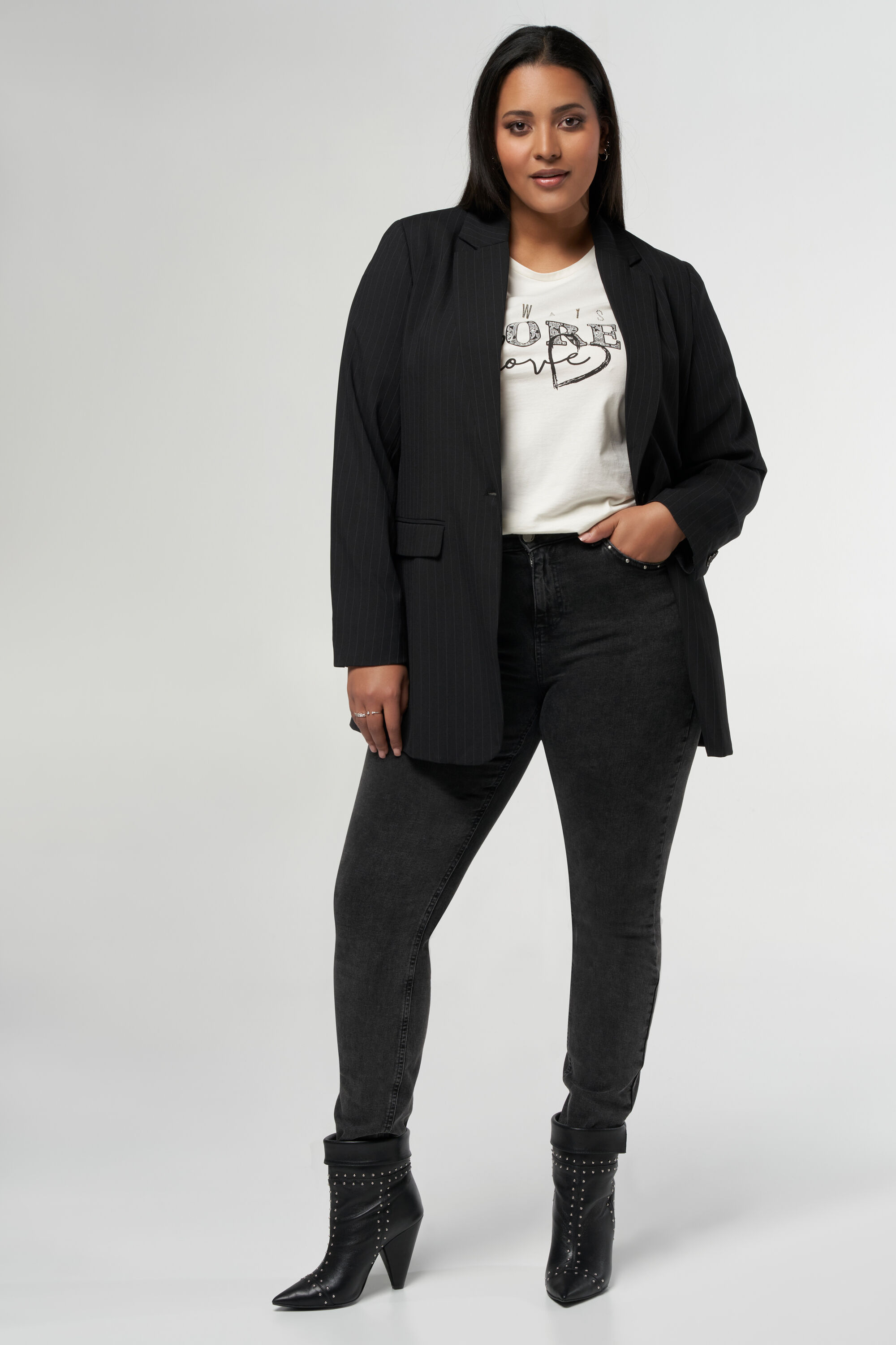 Blazer mit Kreidestreifen image number 6