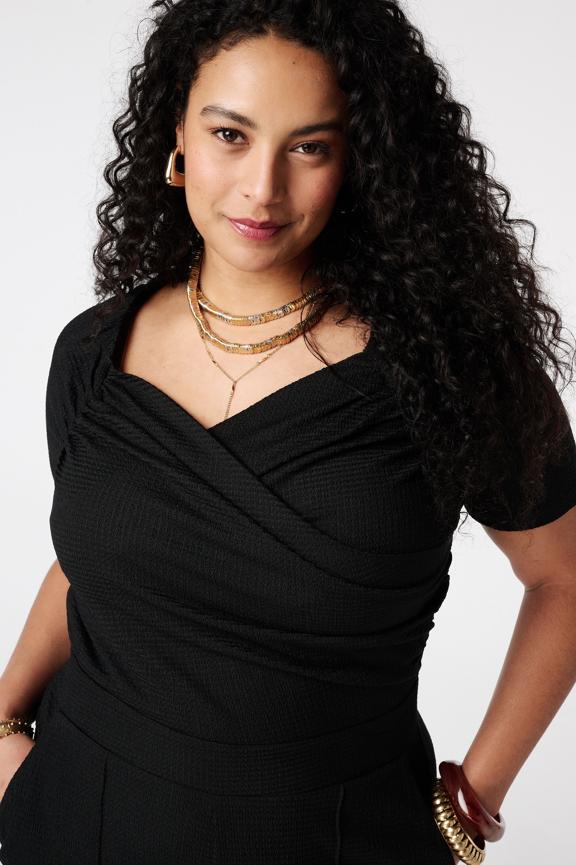 Schulterfreier Jumpsuit image number 5