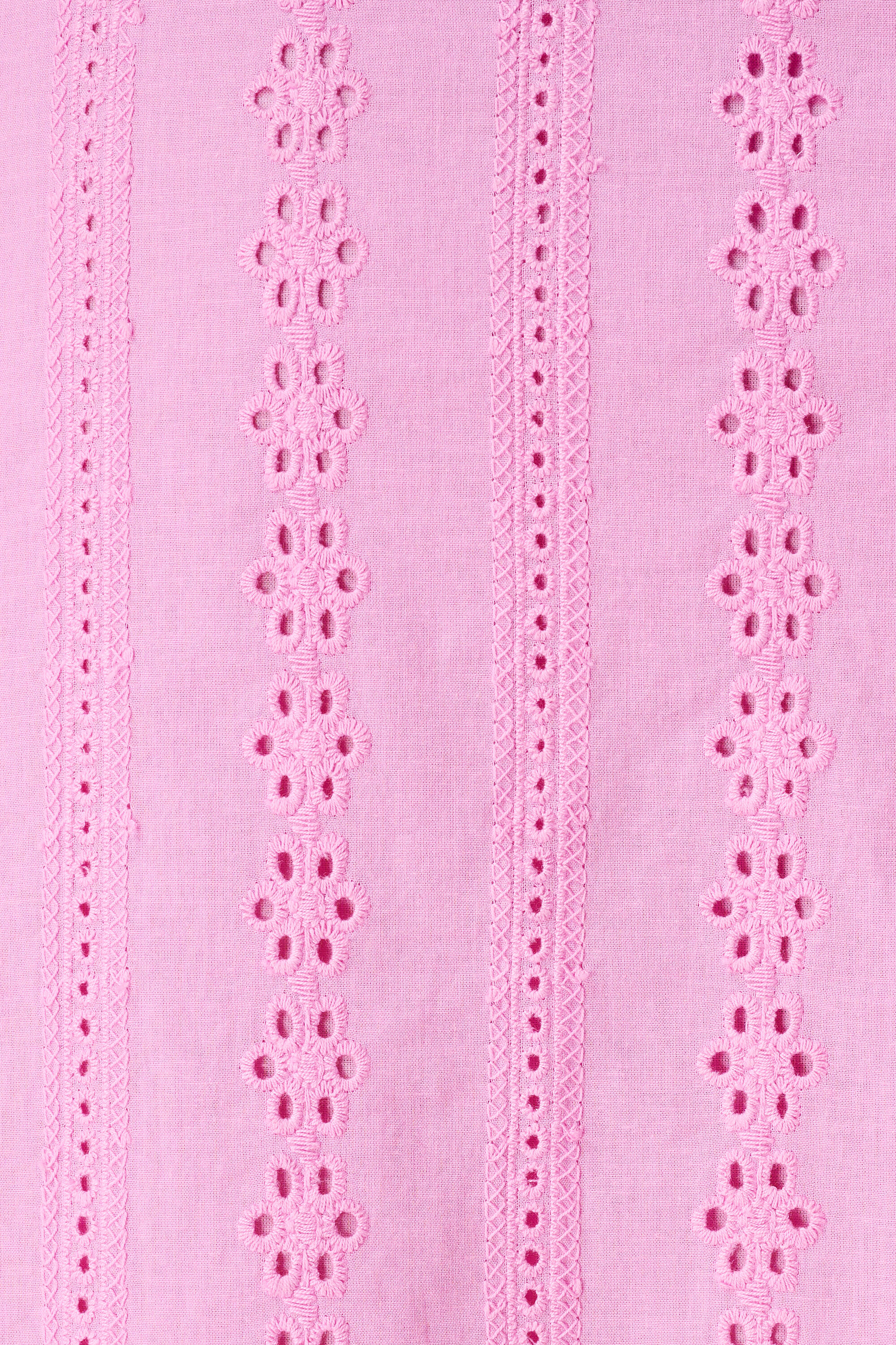 Kleid mit Lochstickerei  image number 6