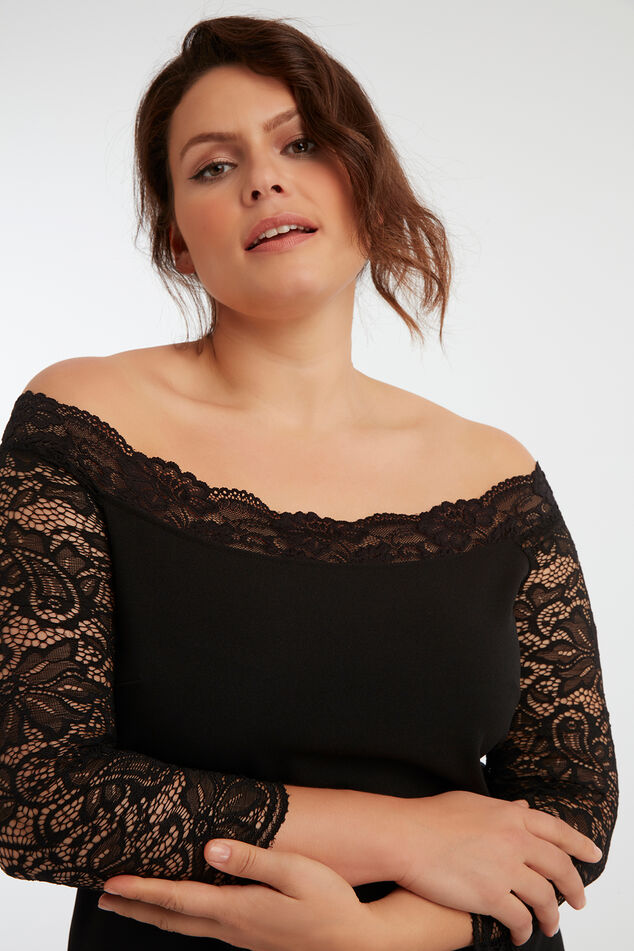 Kleid mit Spitze image number 6