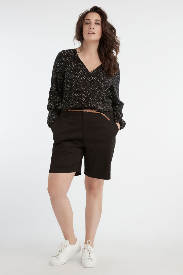 Shorts mit Gürtel image number 0