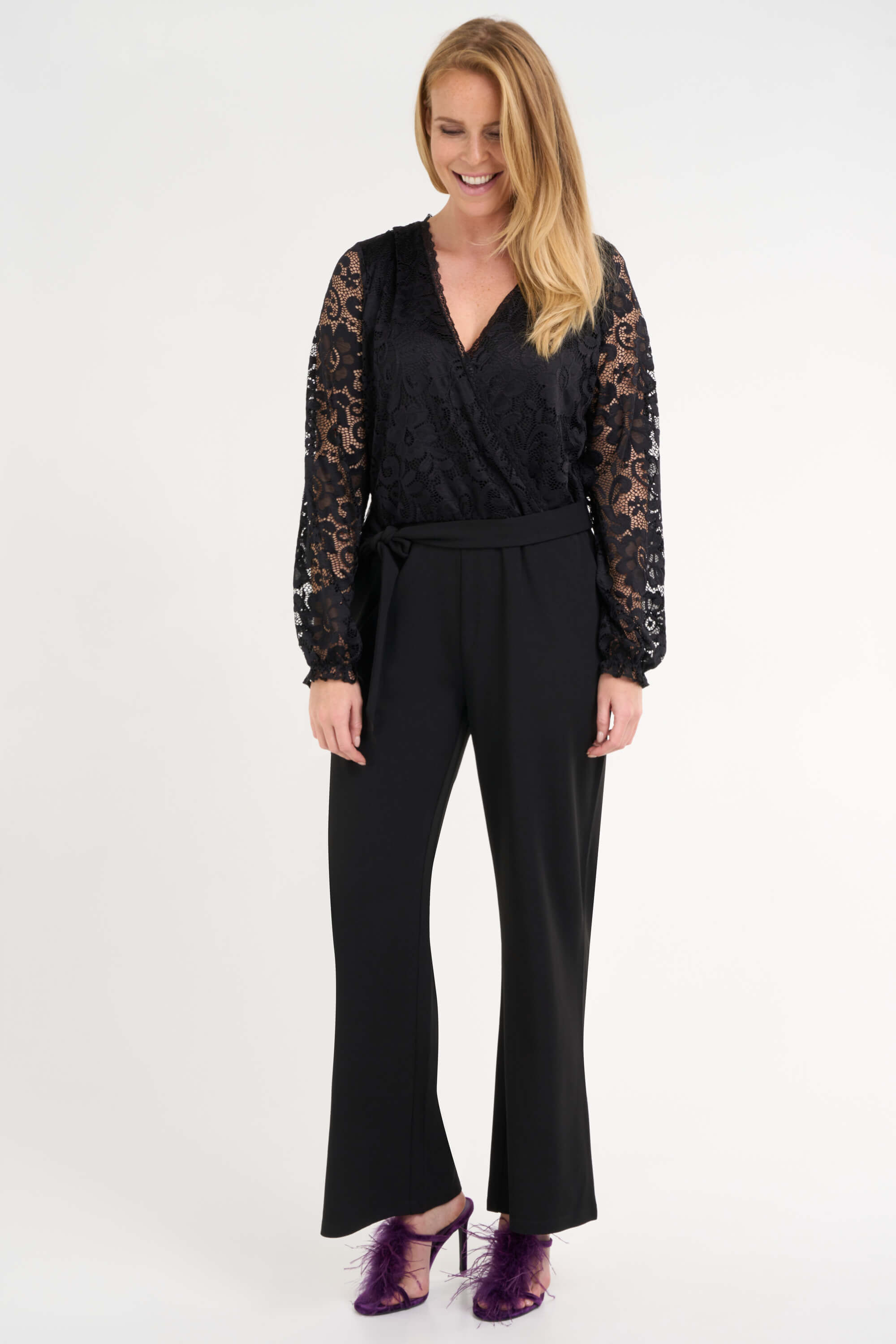 Jumpsuit mit Spitze image number 6