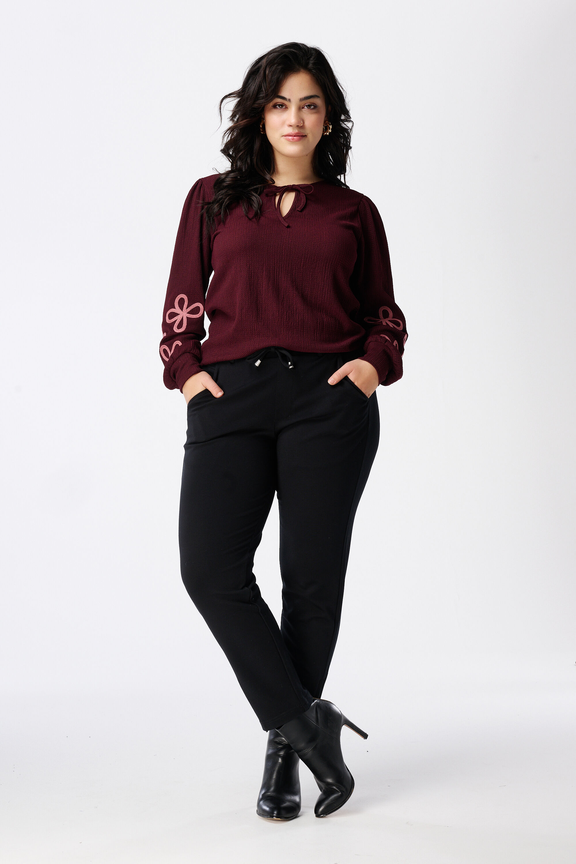 Top mit Verzierungen an den &Auml;rmeln  image number 5