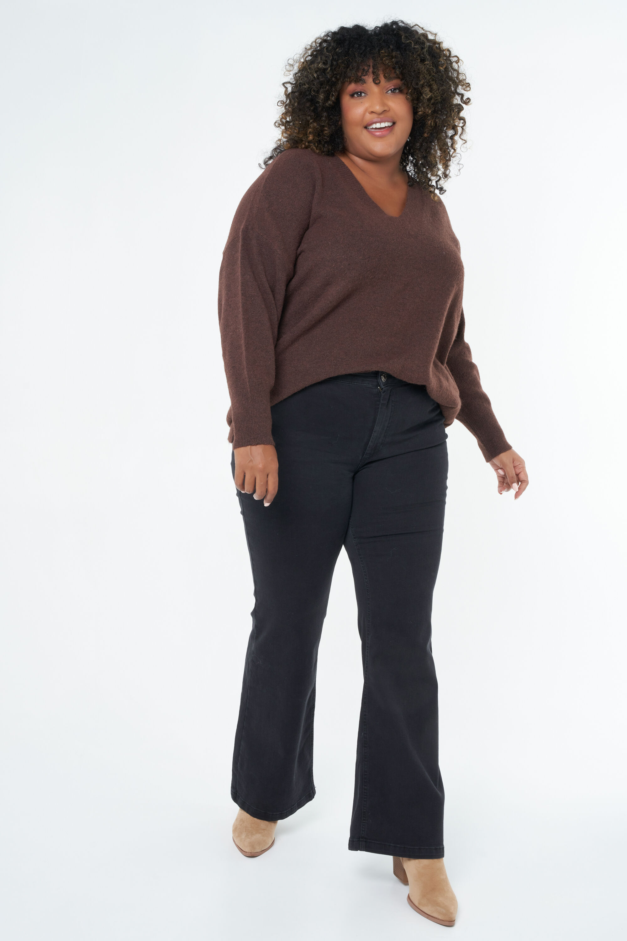 Feinstrickpullover mit V-Ausschnitt image number 5