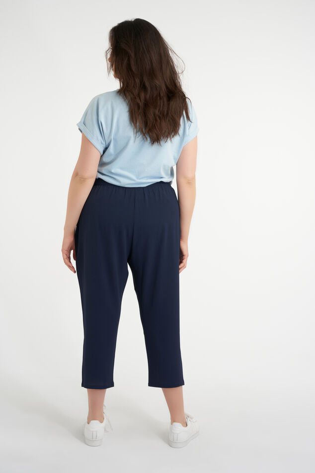 Hose in lockerer Passform image number 3