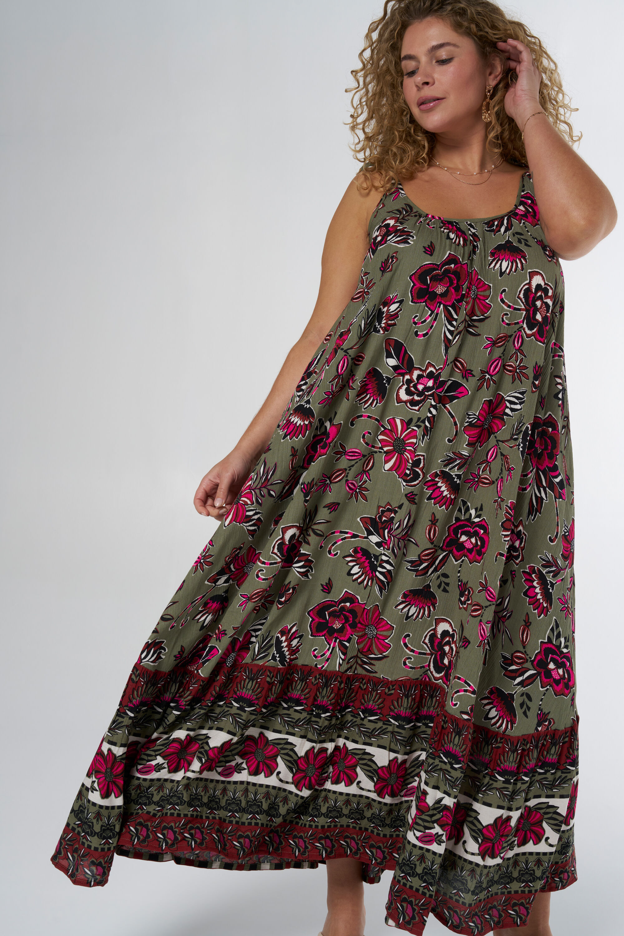 Midikleid mit Blumen-Print image number 5