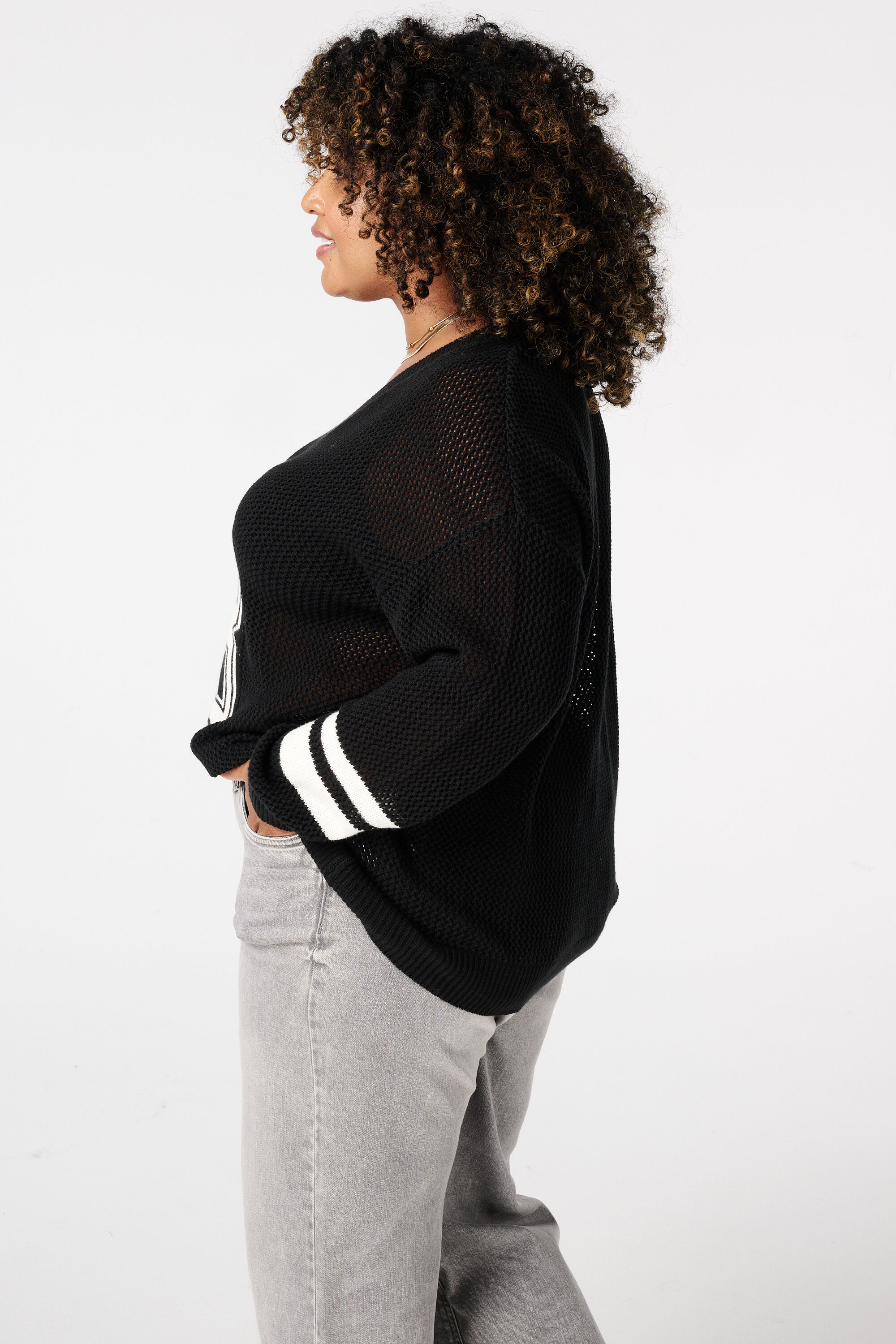 Fein gestrickter College-Pullover image number 3