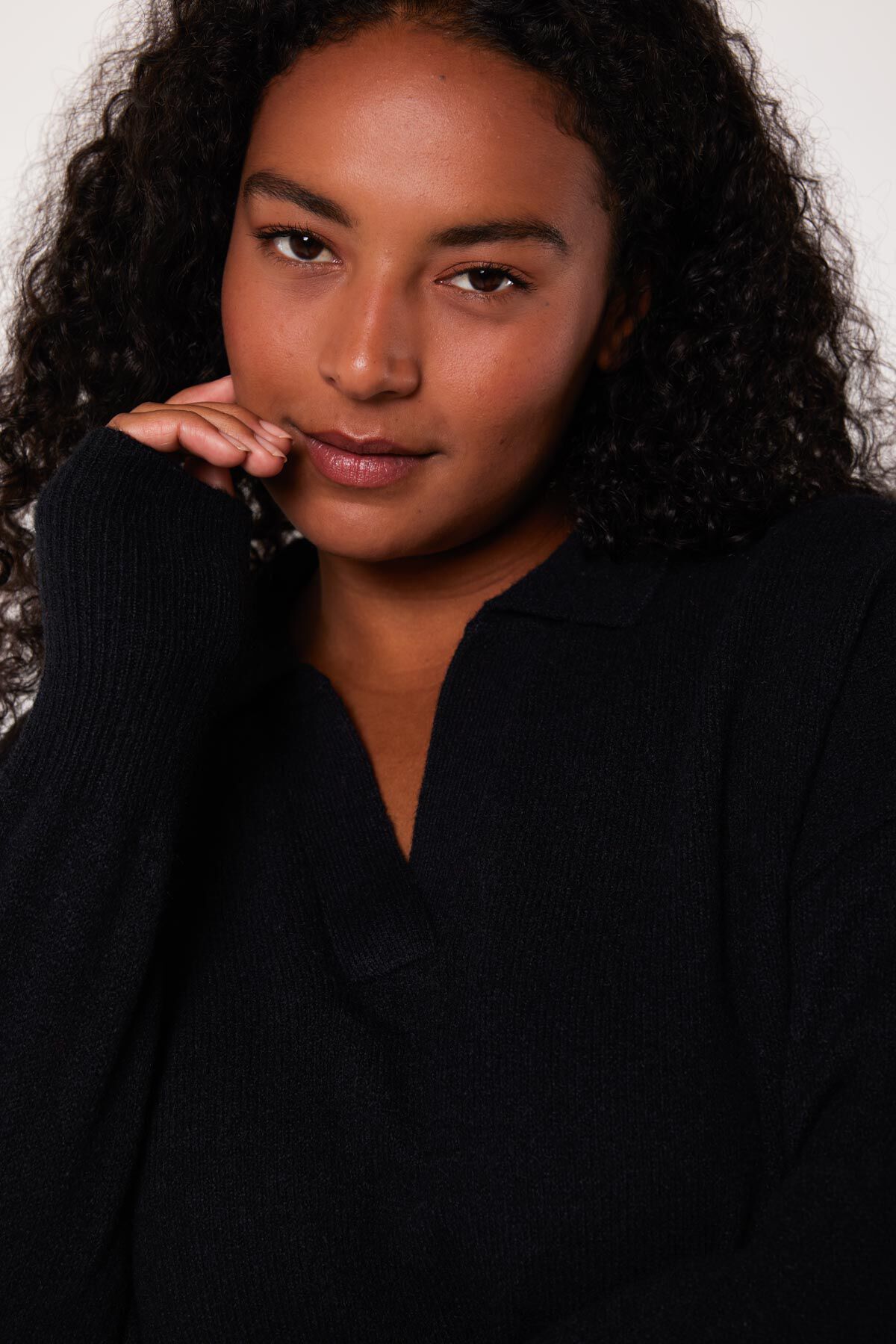 Feinstrickpullover mit Polokragen image number 4