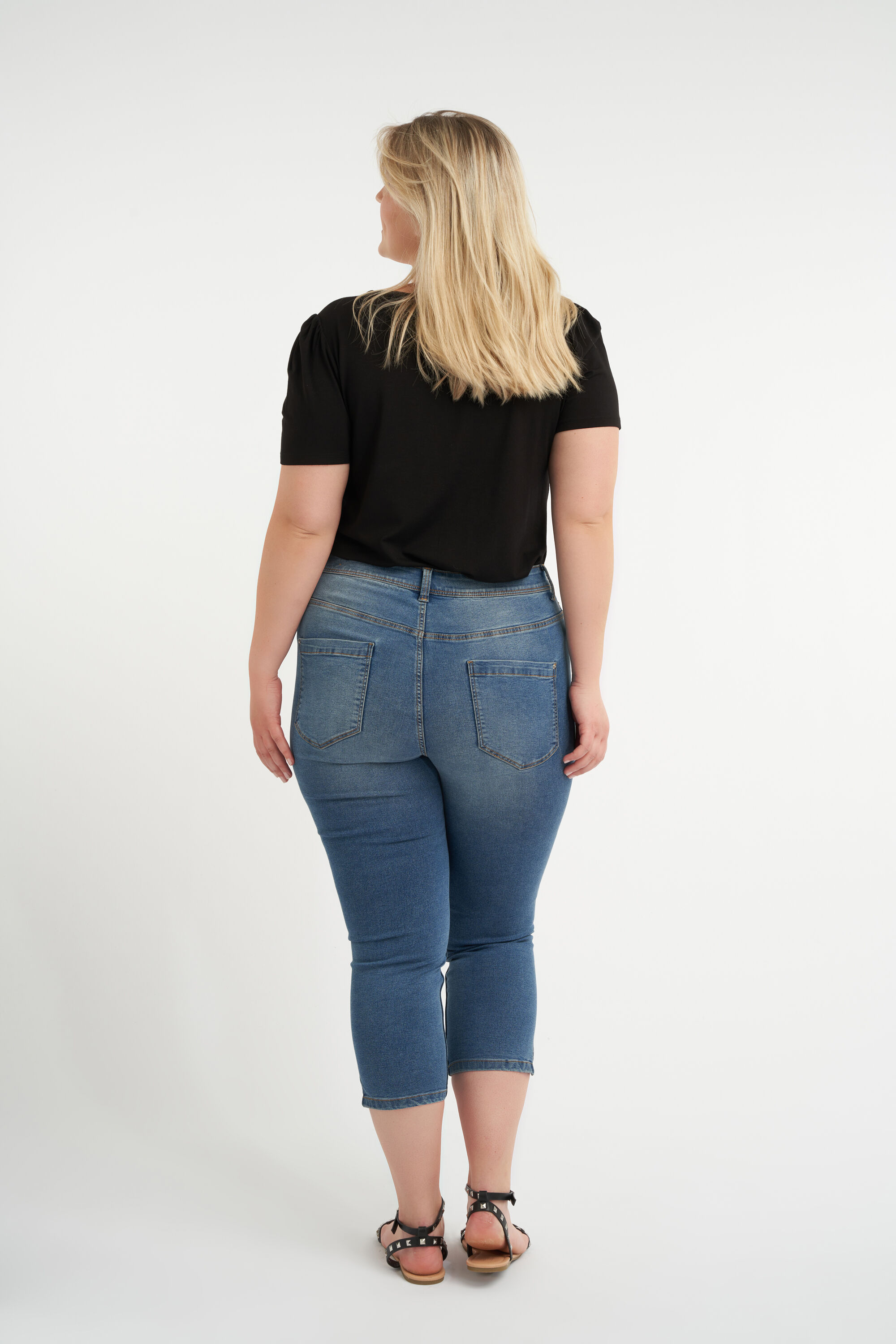 Capri-Hose mit Details image number 3