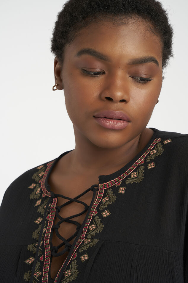 Bluse mit Stickerei-Element image number 5