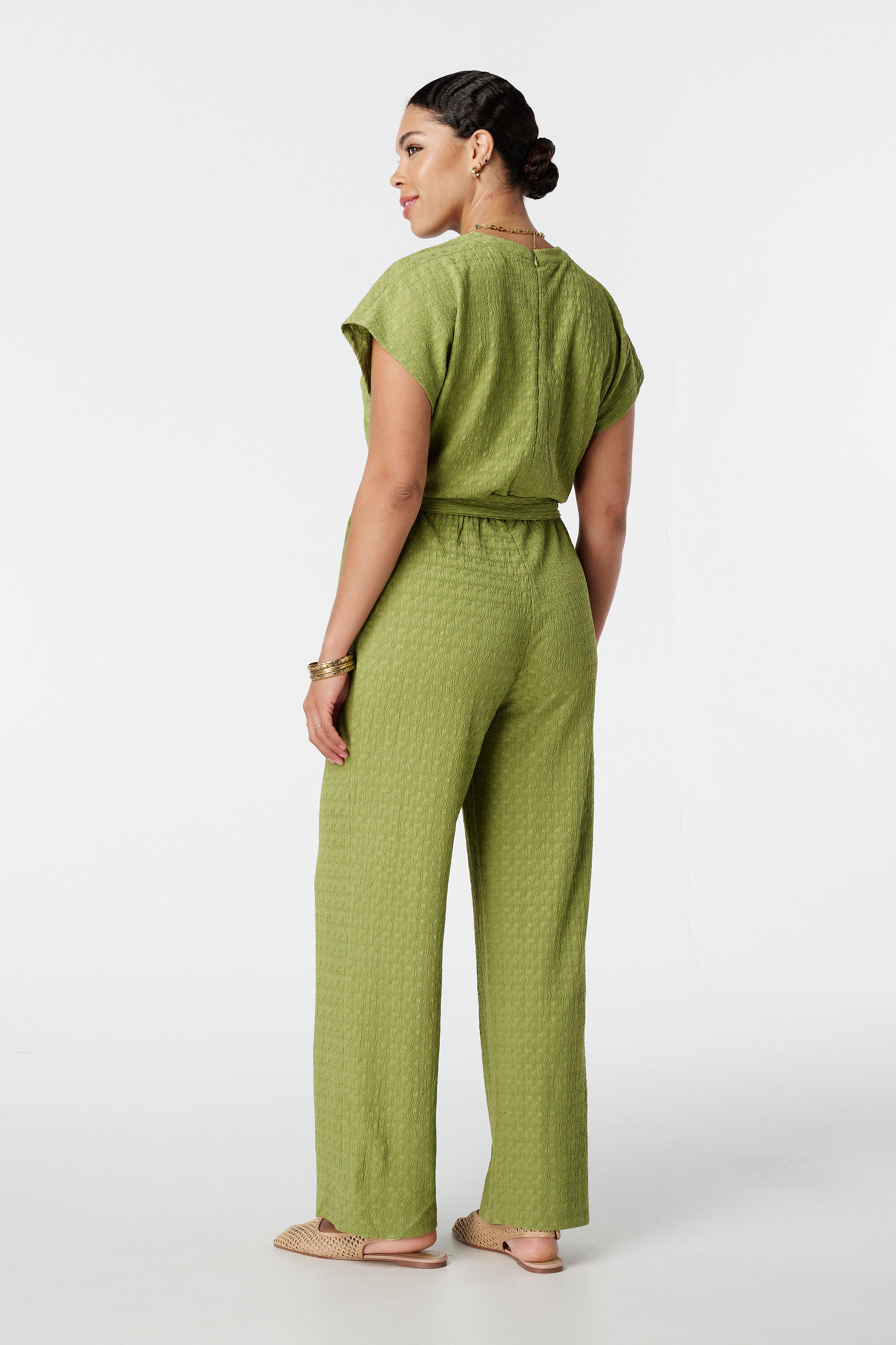 Jumpsuit mit weitem Bein  image number 3