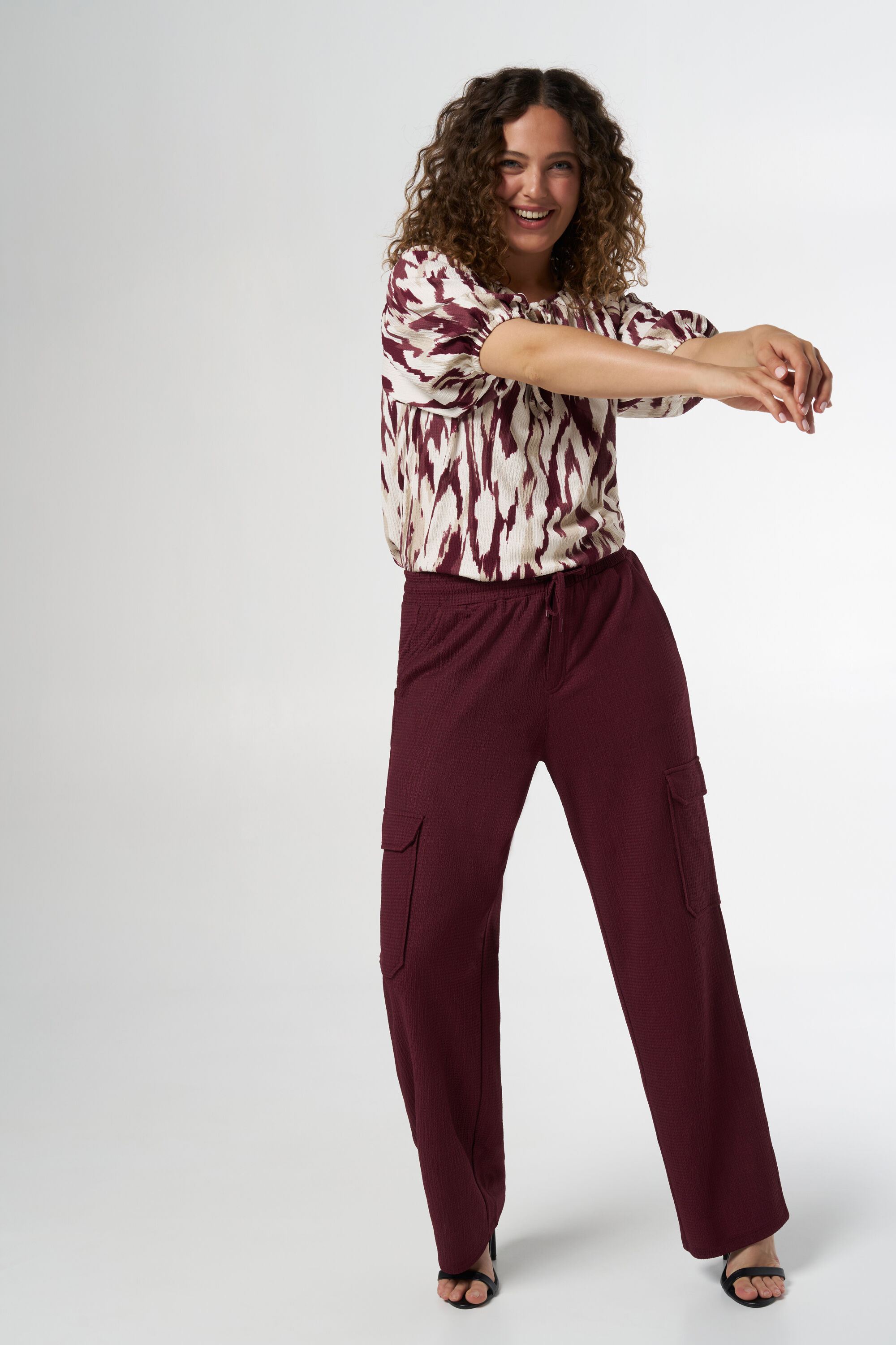 Cargo-Hose  image number 0