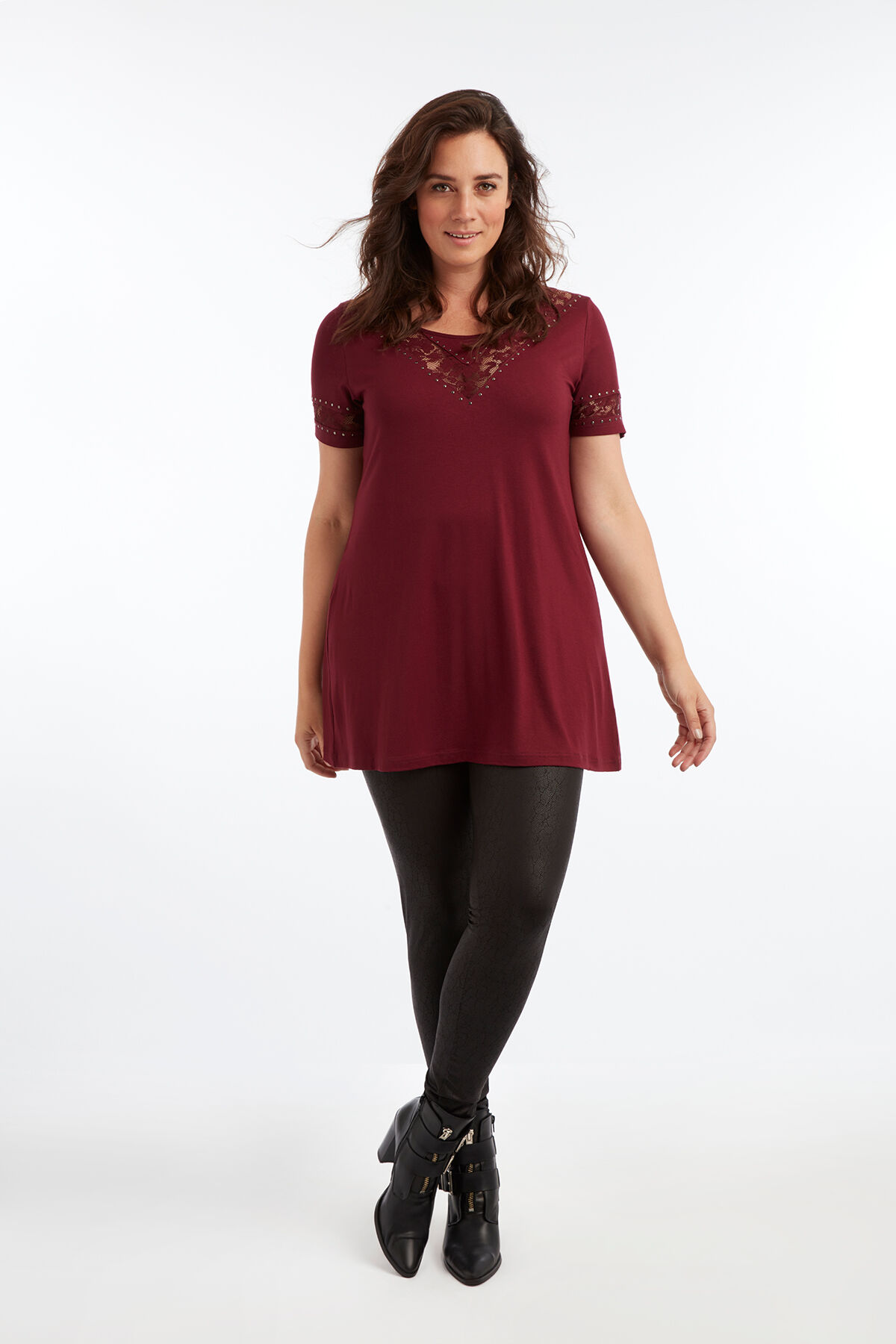 Tunika mit Spitzen-Verzierung image number 4