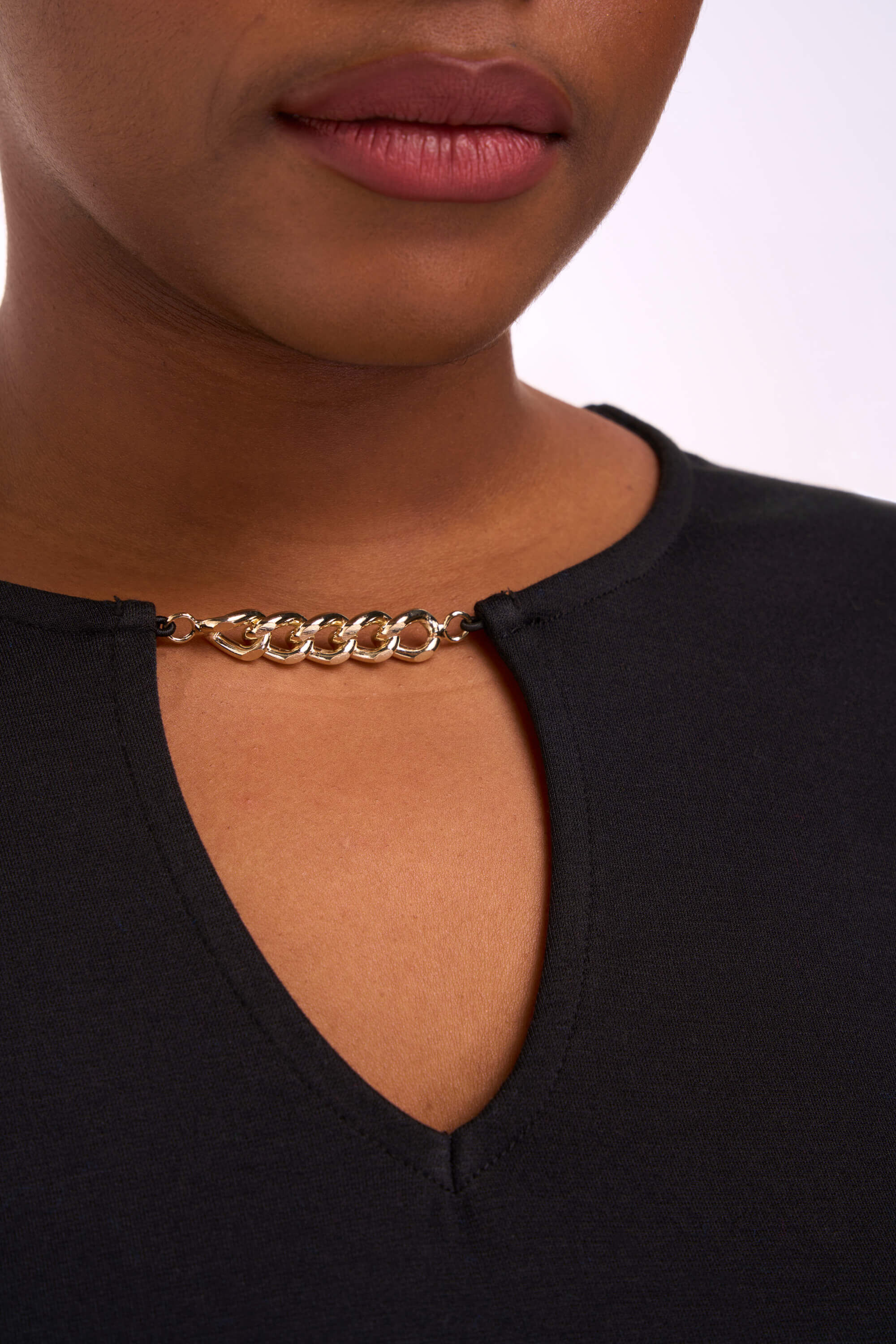 Top mit Kette  image number 4