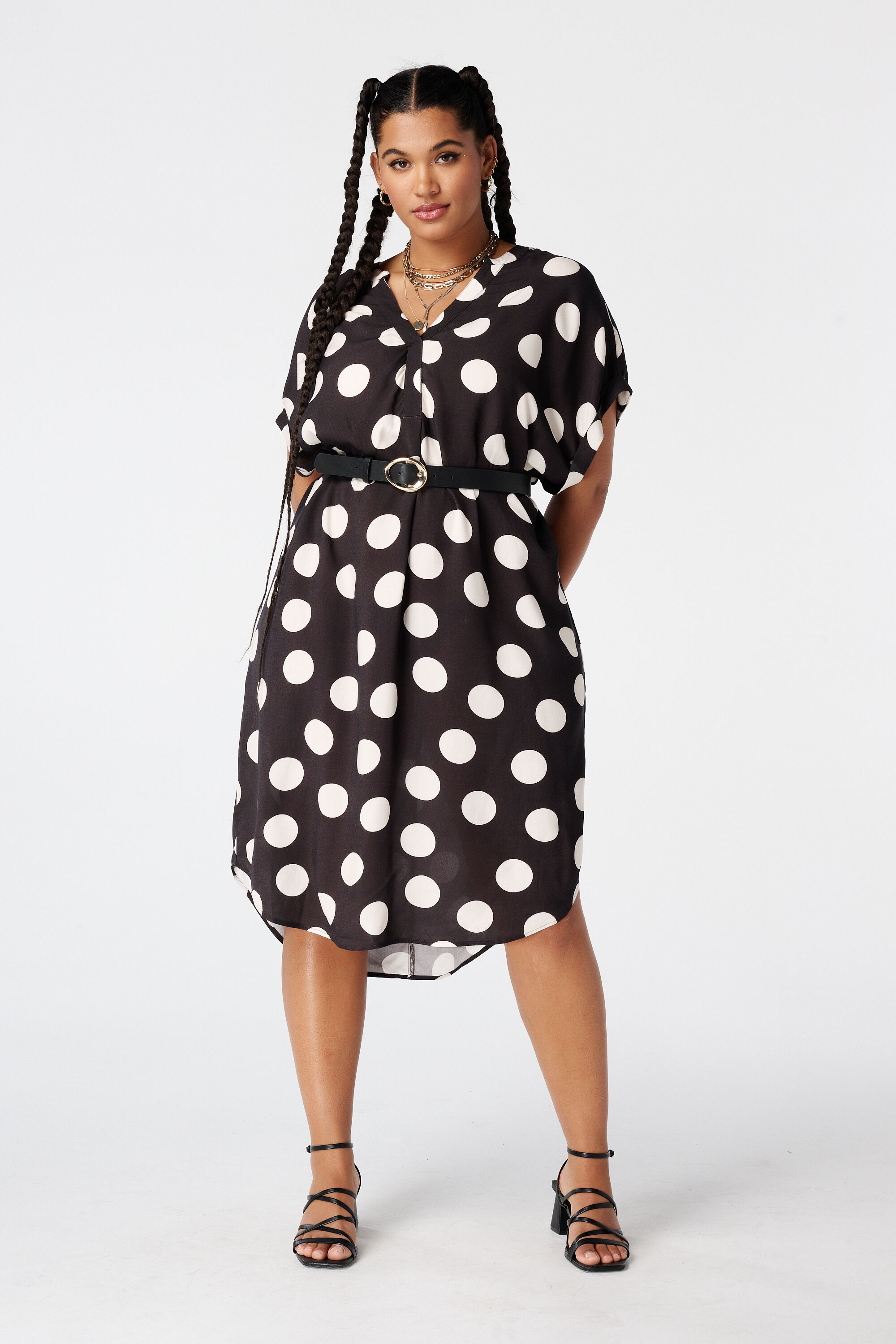 Kleid mit V Ausschnitt