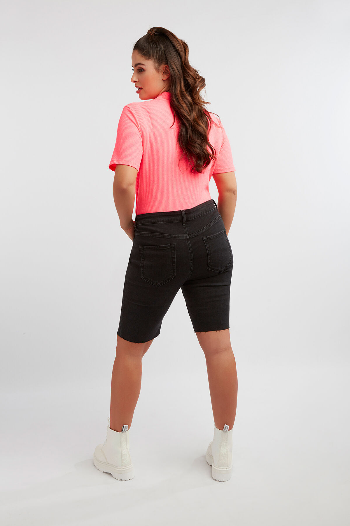 Biker-Shorts aus Denim  image number 5