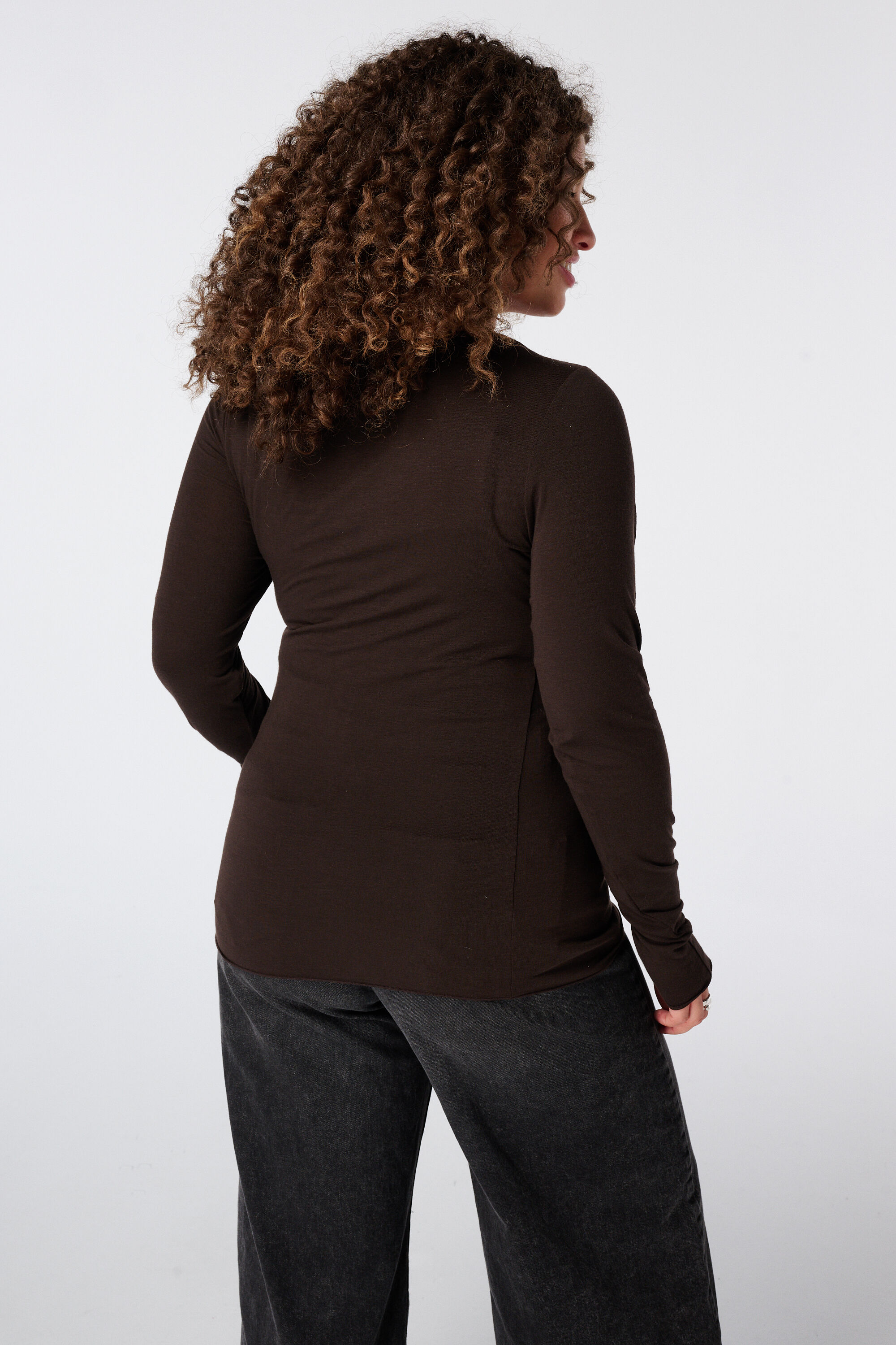 Weiches Shirt mit U-Boot-Ausschnitt image number 3