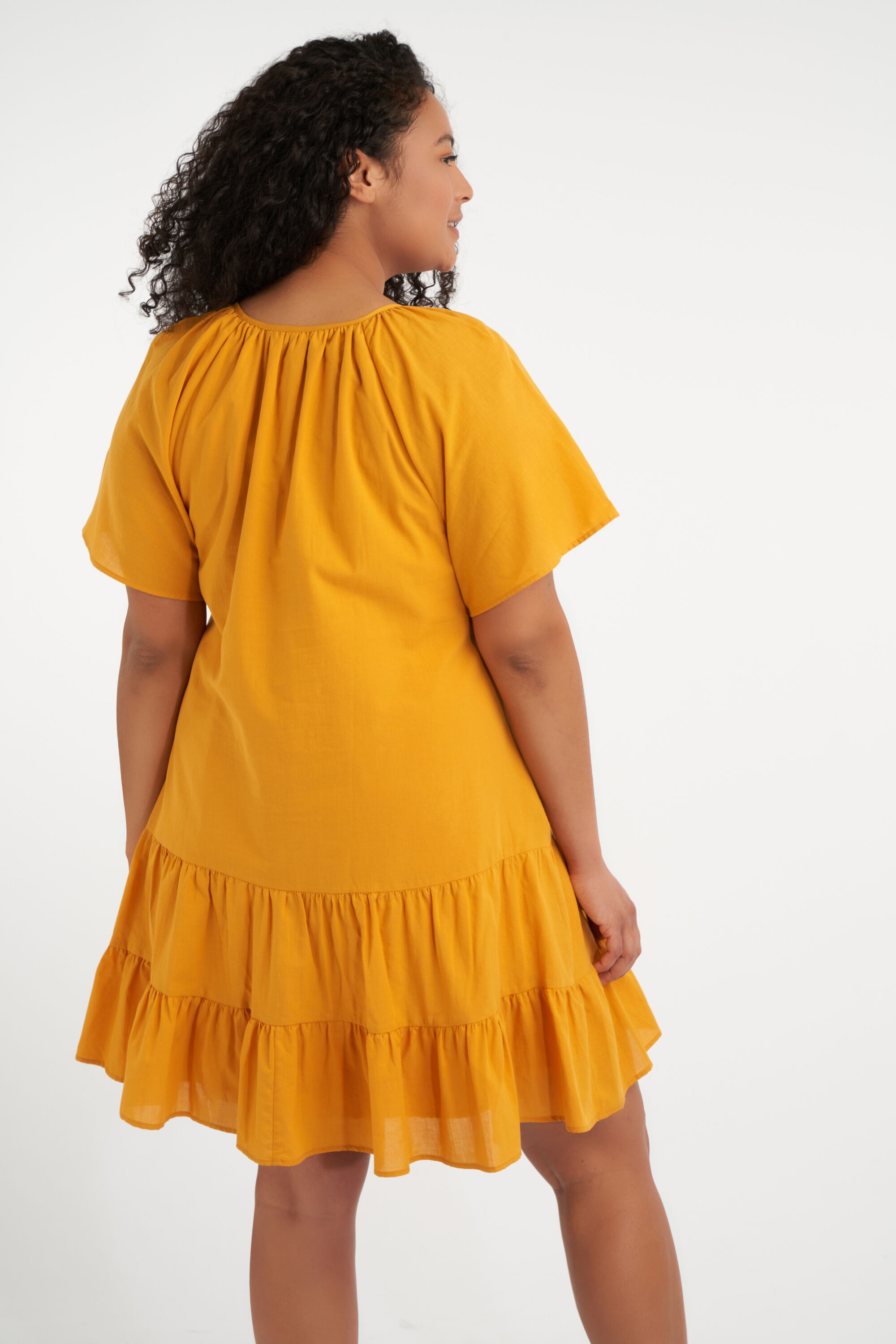 Kurzes ausgestelltes Kleid image number 3