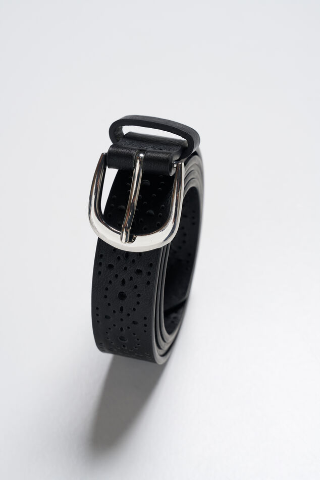 Gürtel mit Lochmuster image number 2