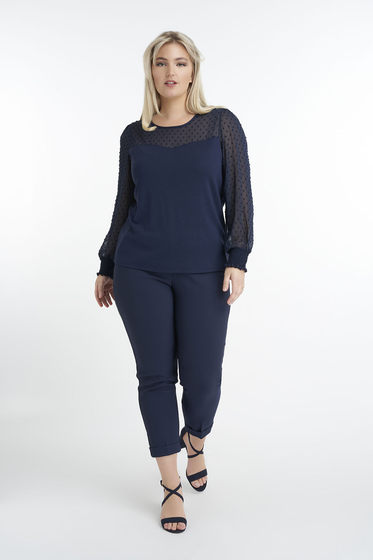 Top mit durchsichtigen &Auml;rmeln image number 5