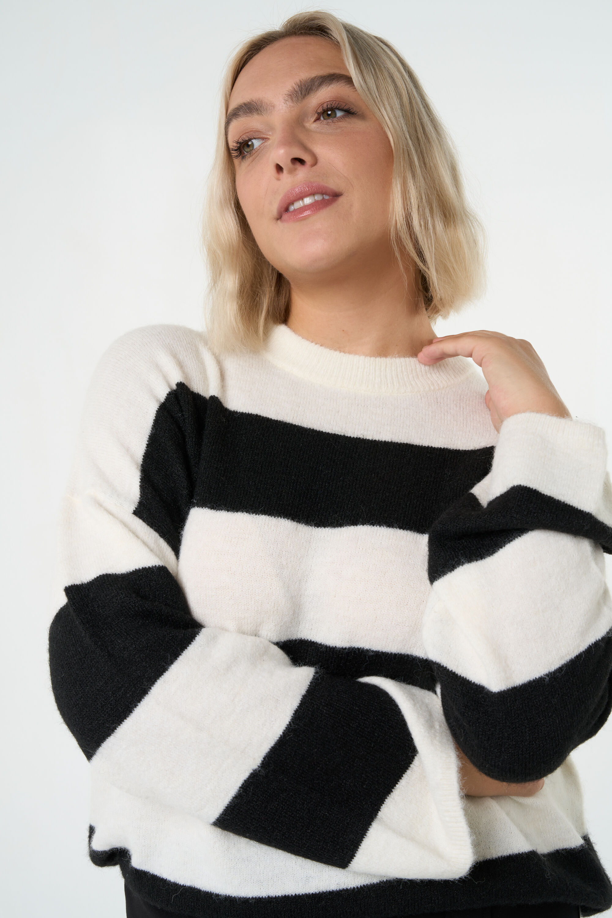 Gestreifter Pullover  image number 6