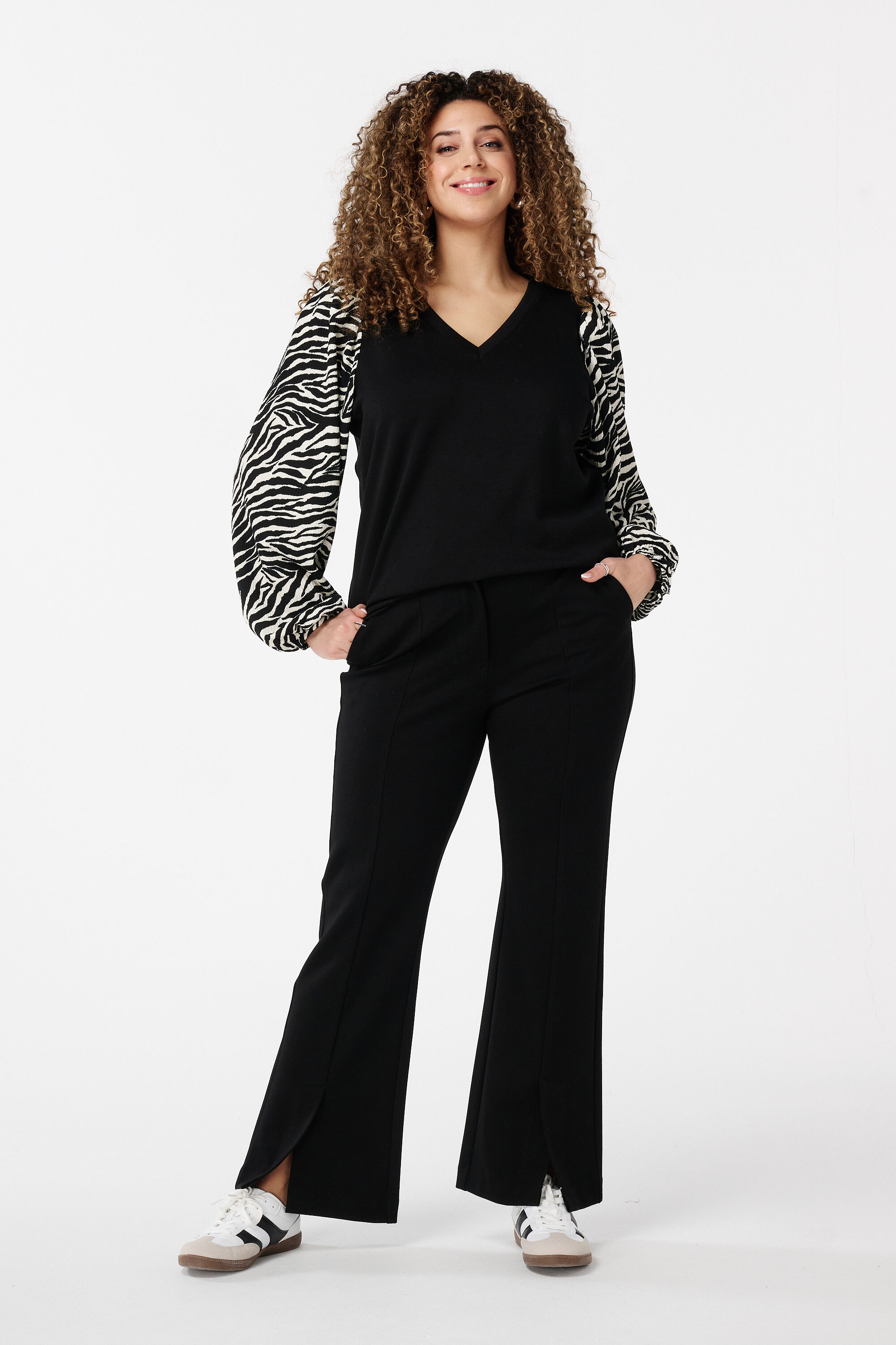 Oberteil mit Animal-Print-&Auml;rmeln image number 5