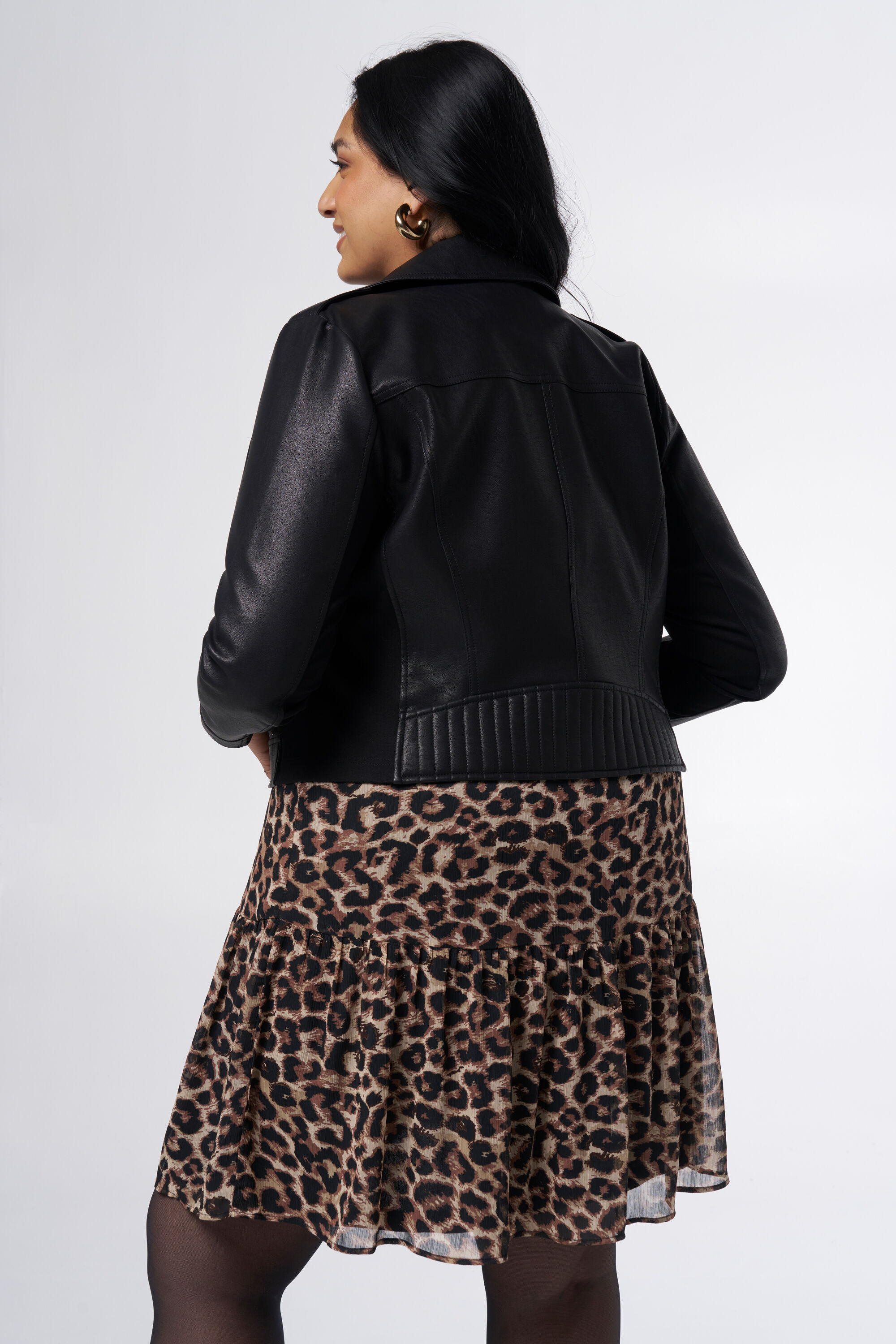 Lederlook-Jacke Jacke mit silbernen Verzierungen  image number 3