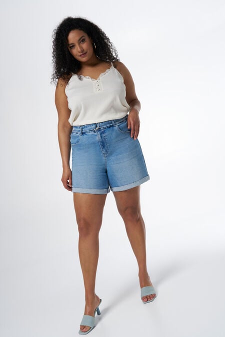 Jeans-Shorts mit Gürtel