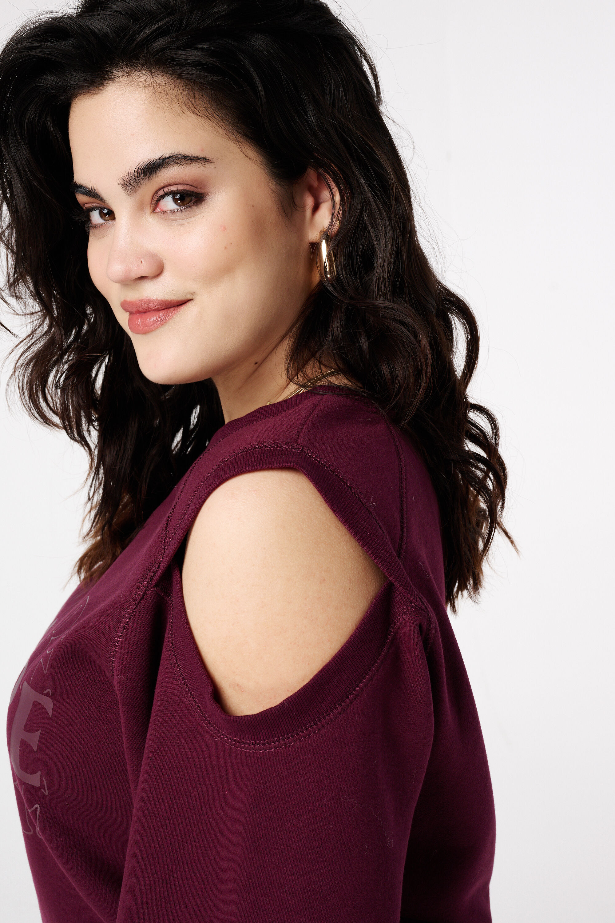 Pullover mit ausgeschnittener Schulter image number 4