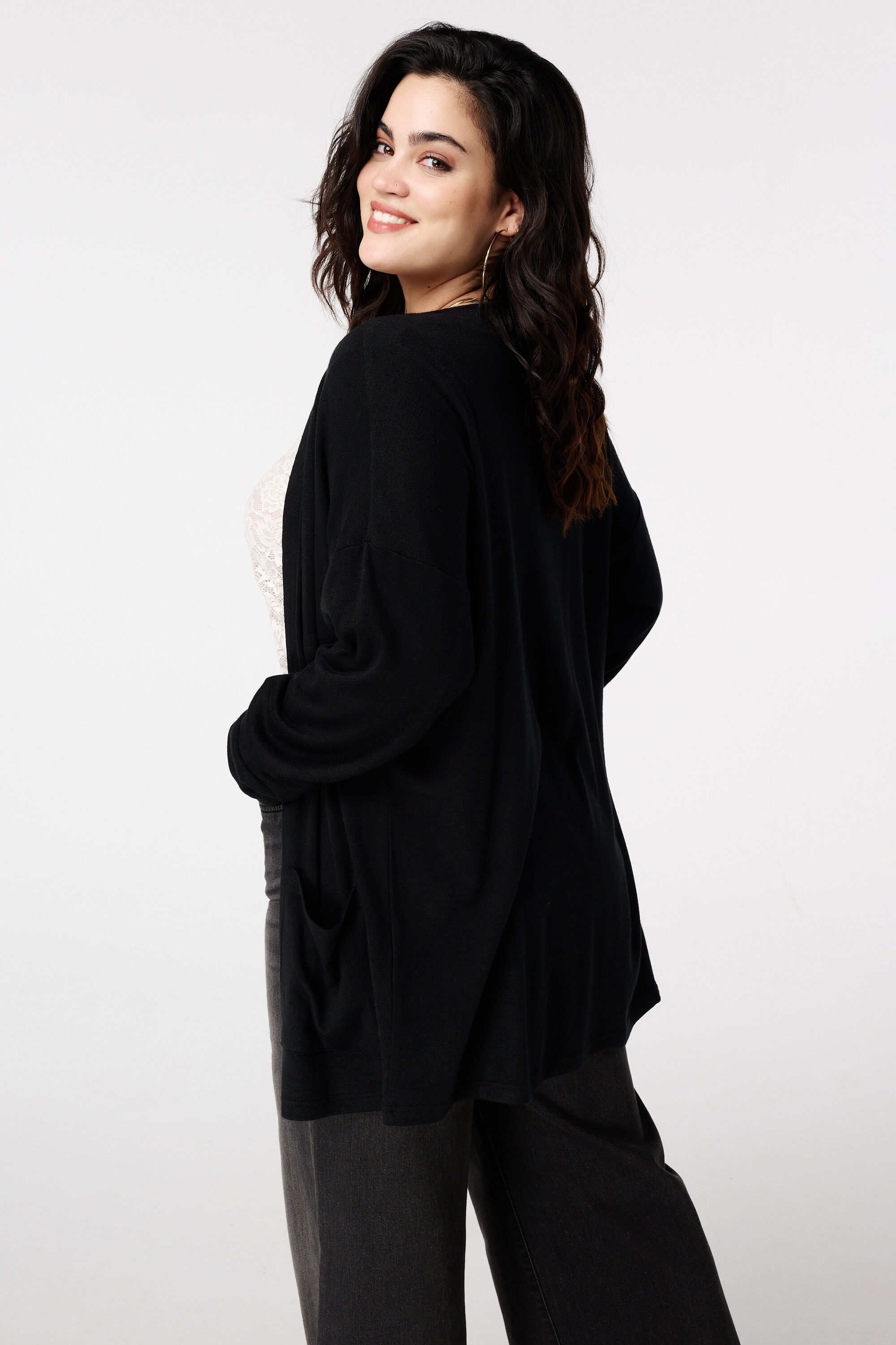 Langer Cardigan mit Taschen image number 3