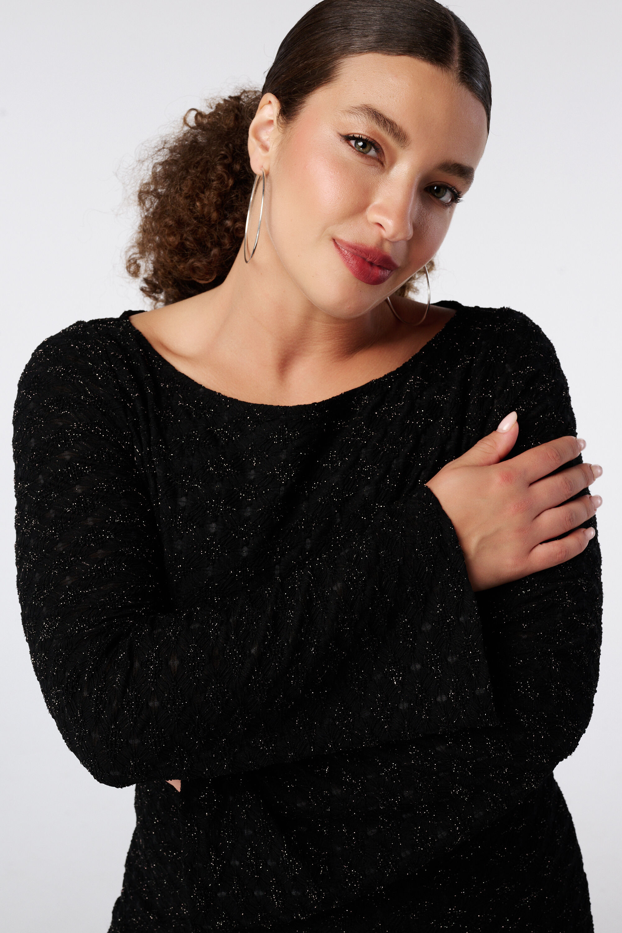 Kurzes Mesh-Kleid mit Blumen image number 4