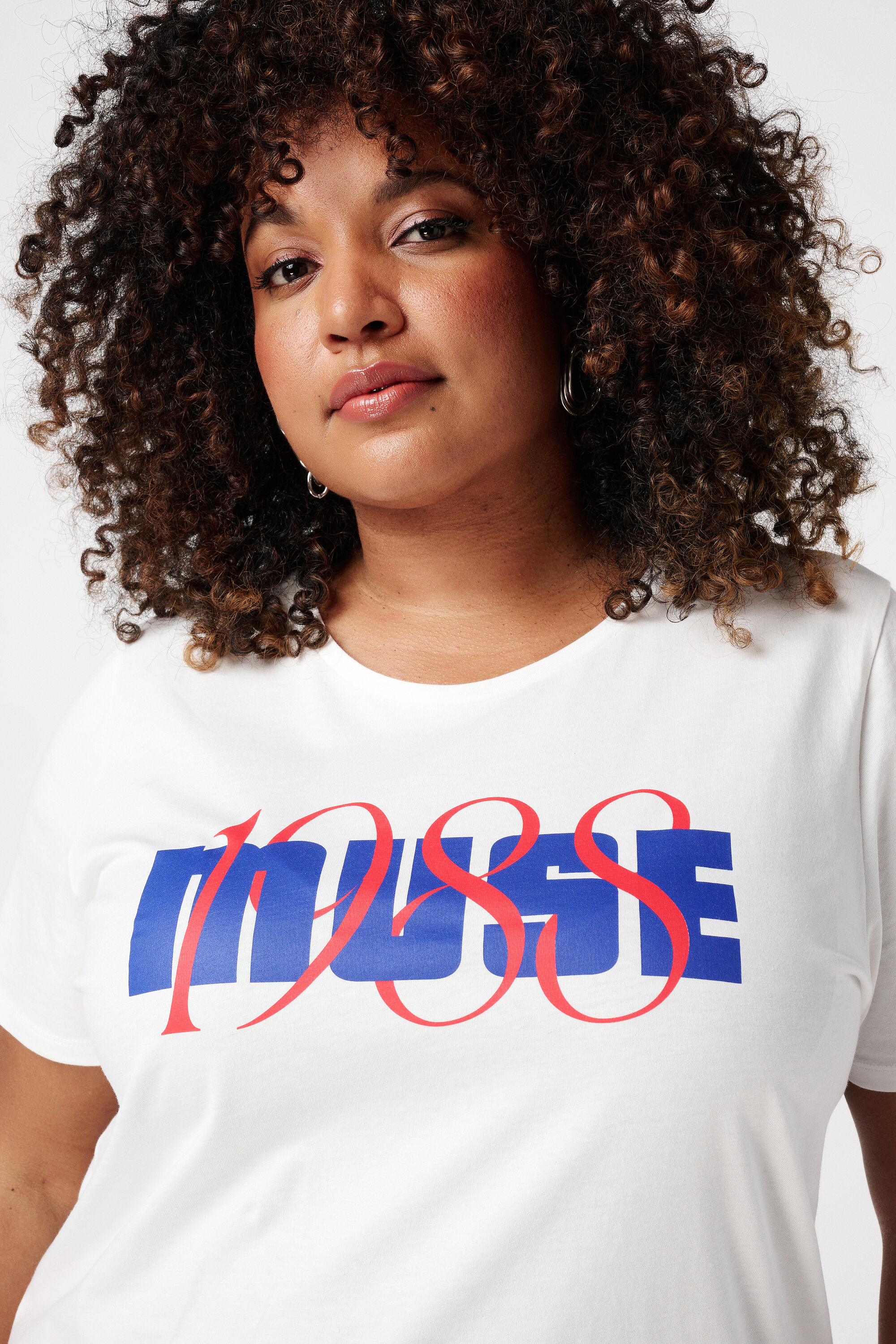 T-Shirt mit 80er-Jahre-Print  image number 4