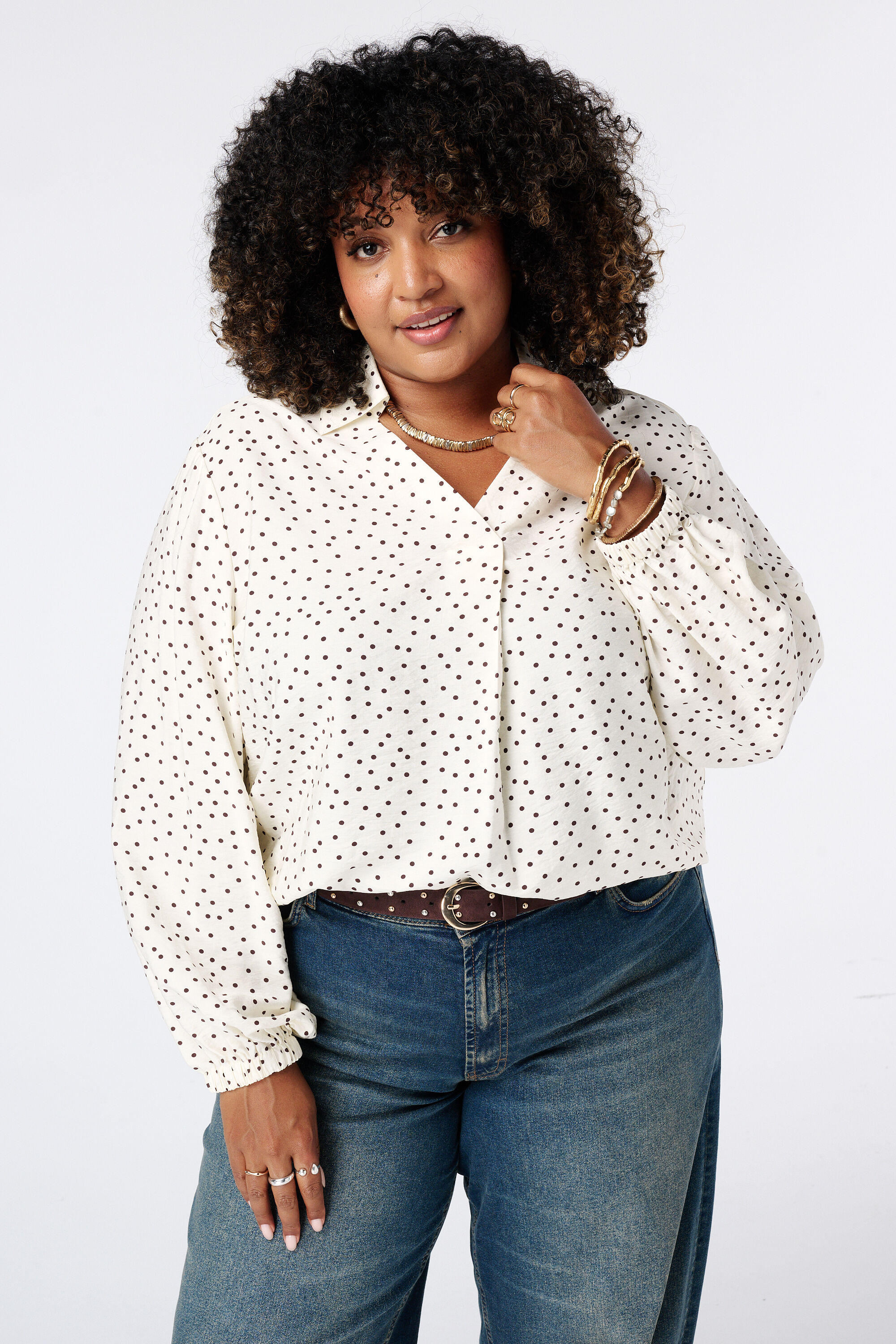 Bluse mit Punkten