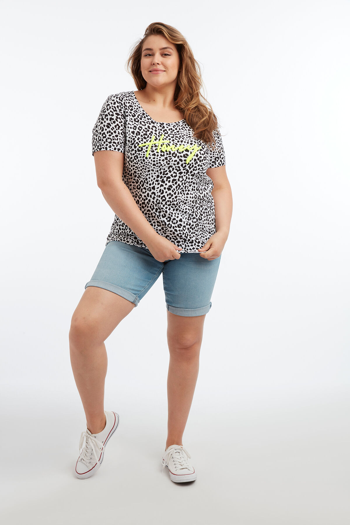 T-Shirt mit Animal-Print image number 4