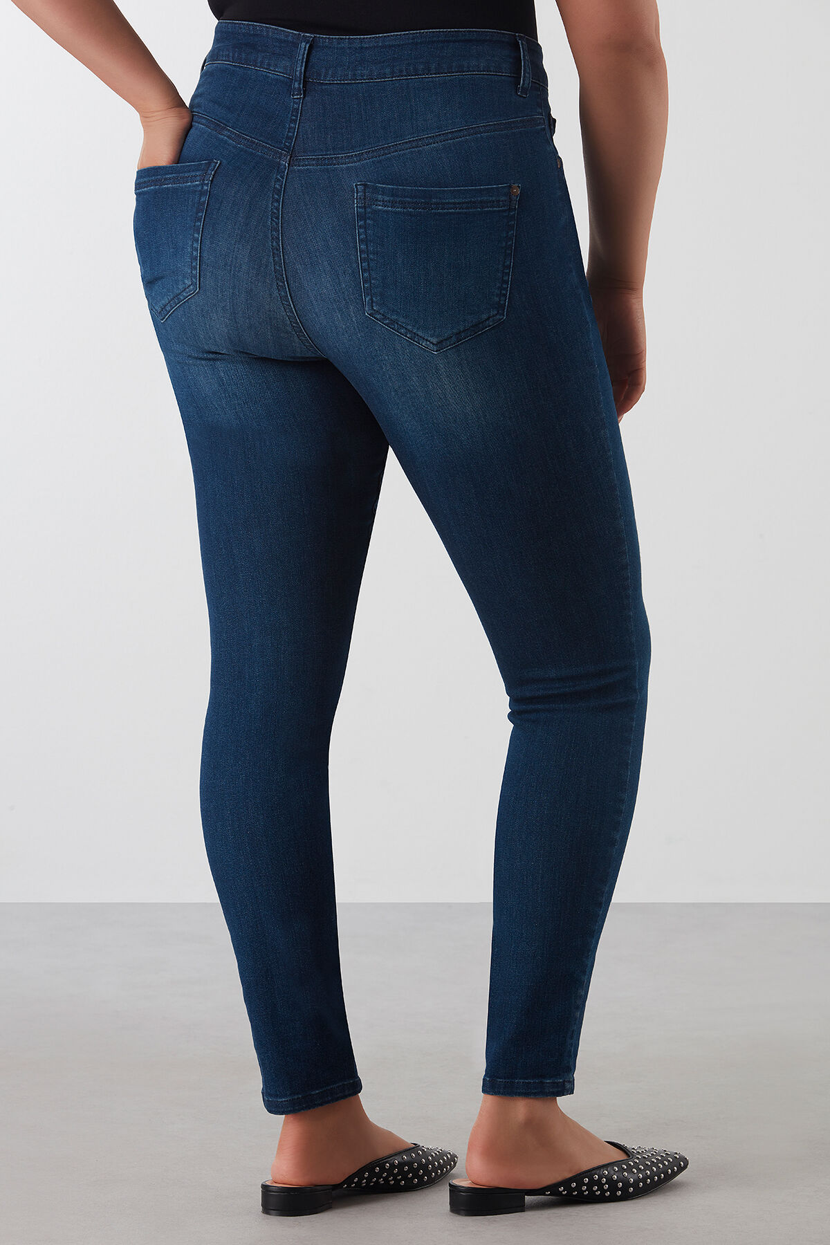 Super skinny HIGH WAIST JEANS image number 3
