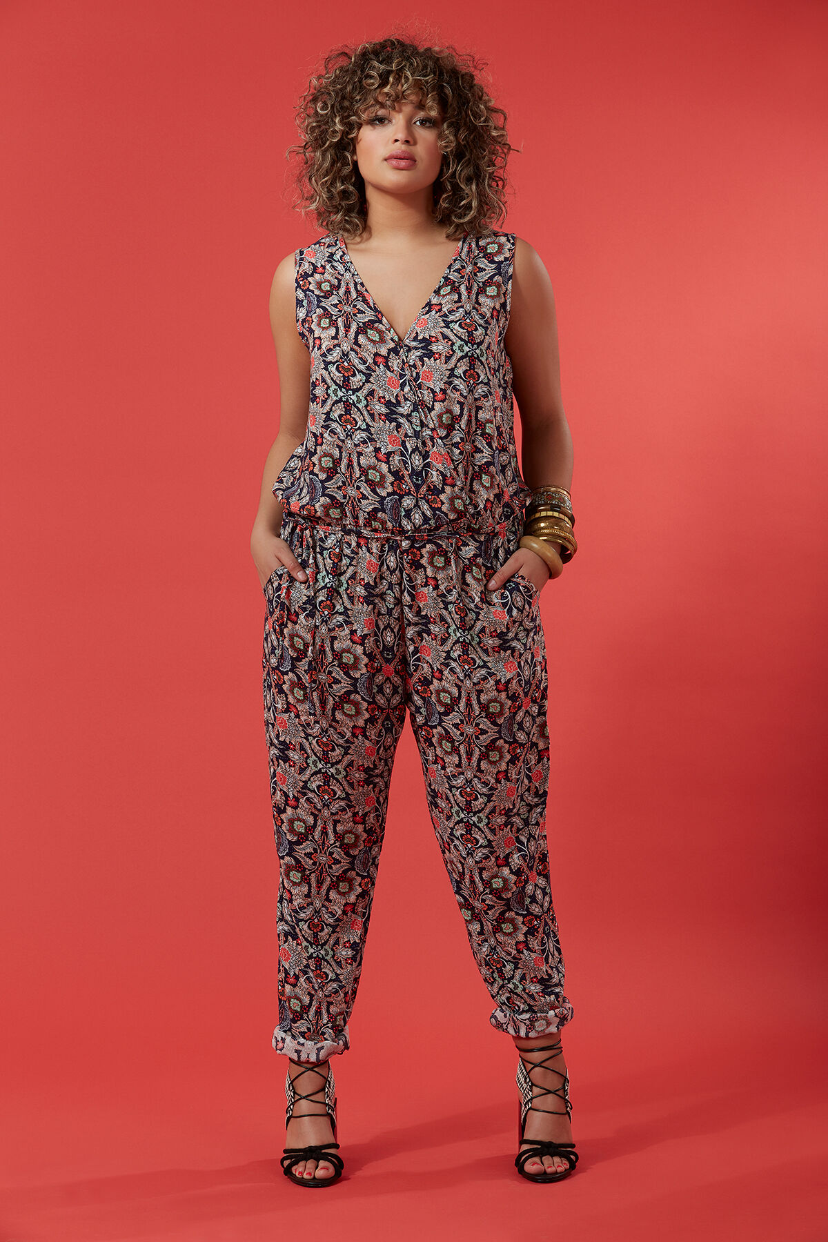 Jumpsuit mit Allover-Print image number 0