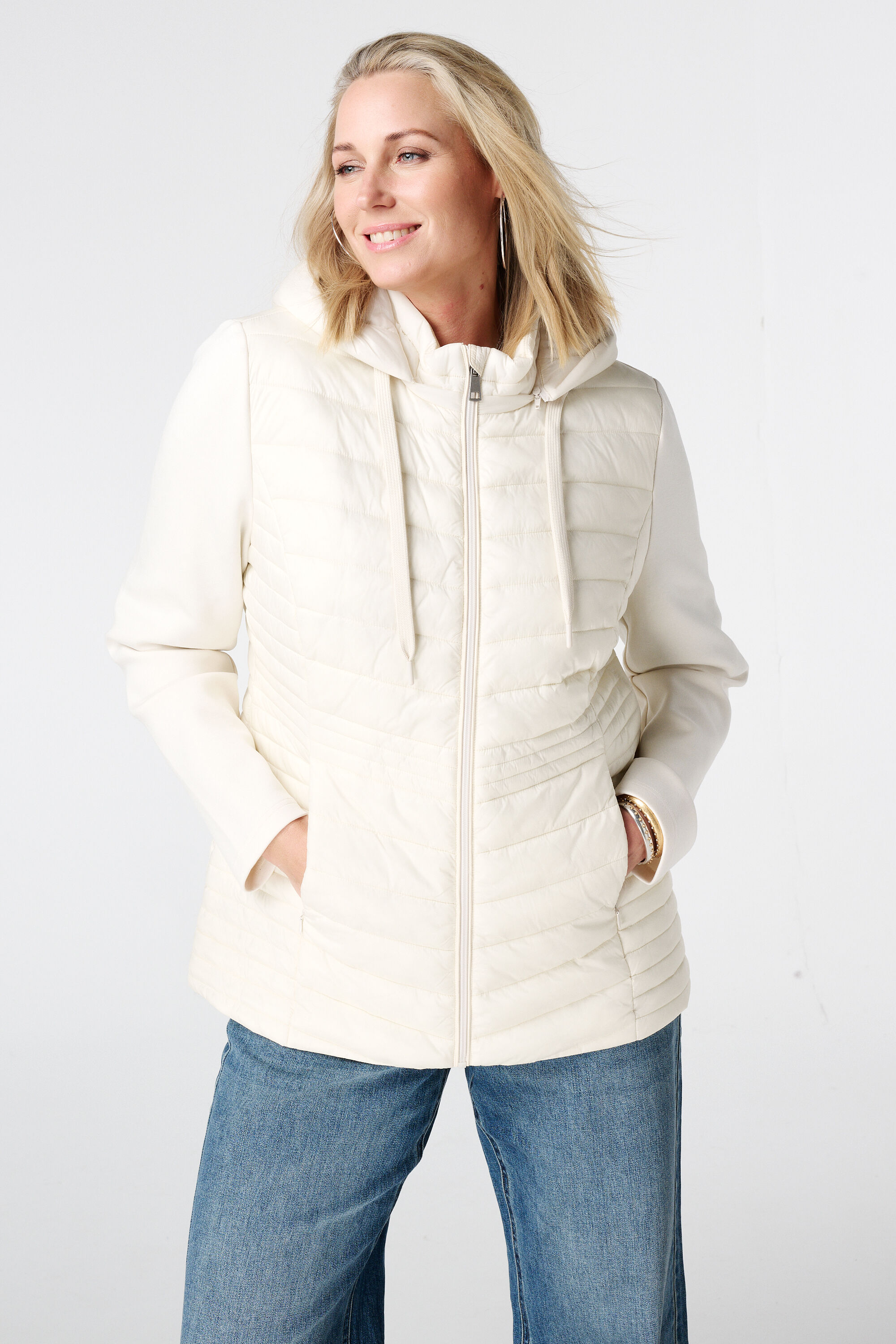 Gesteppte Jacke mit Stoff&auml;rmeln