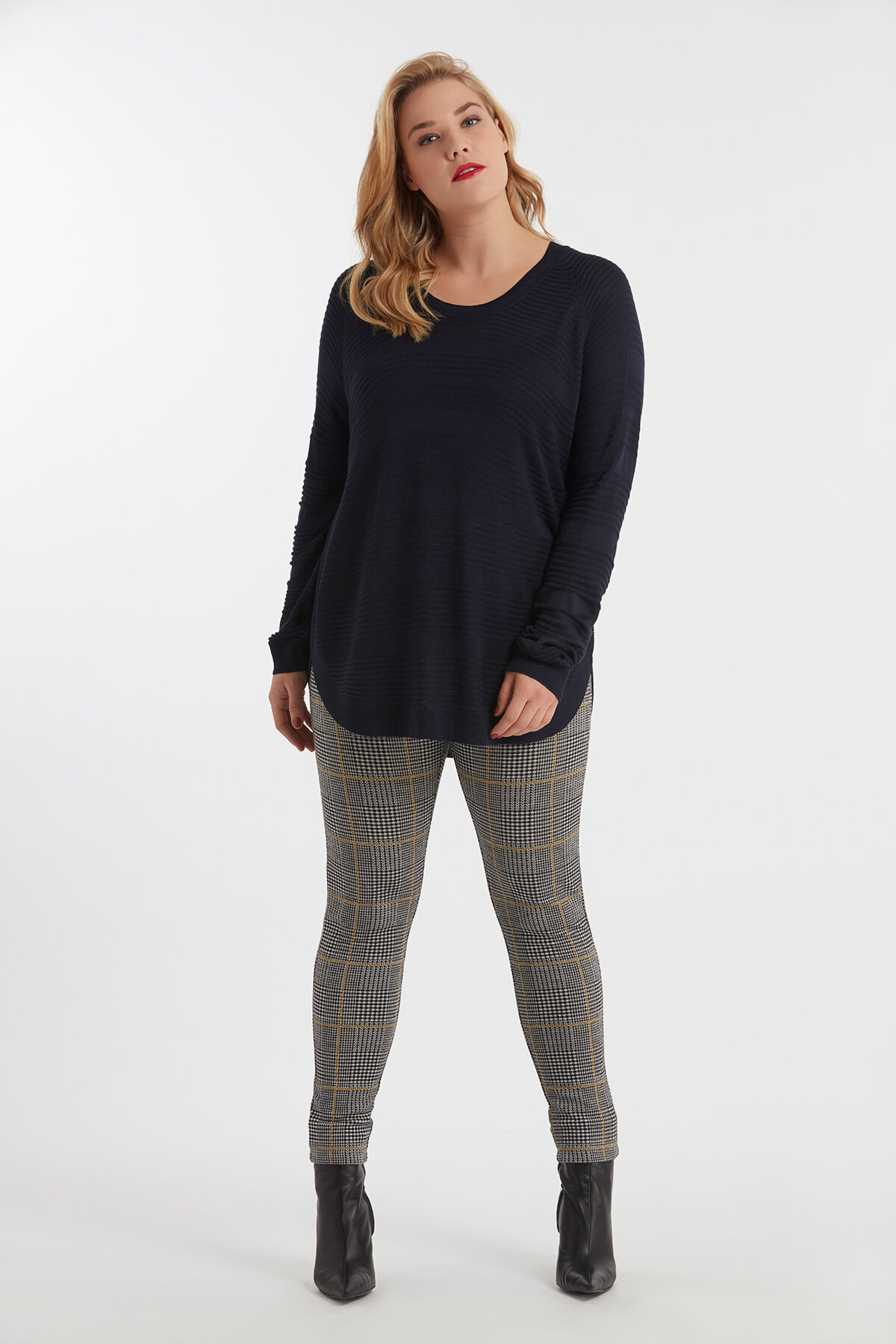 Karierte Leggings image number 4