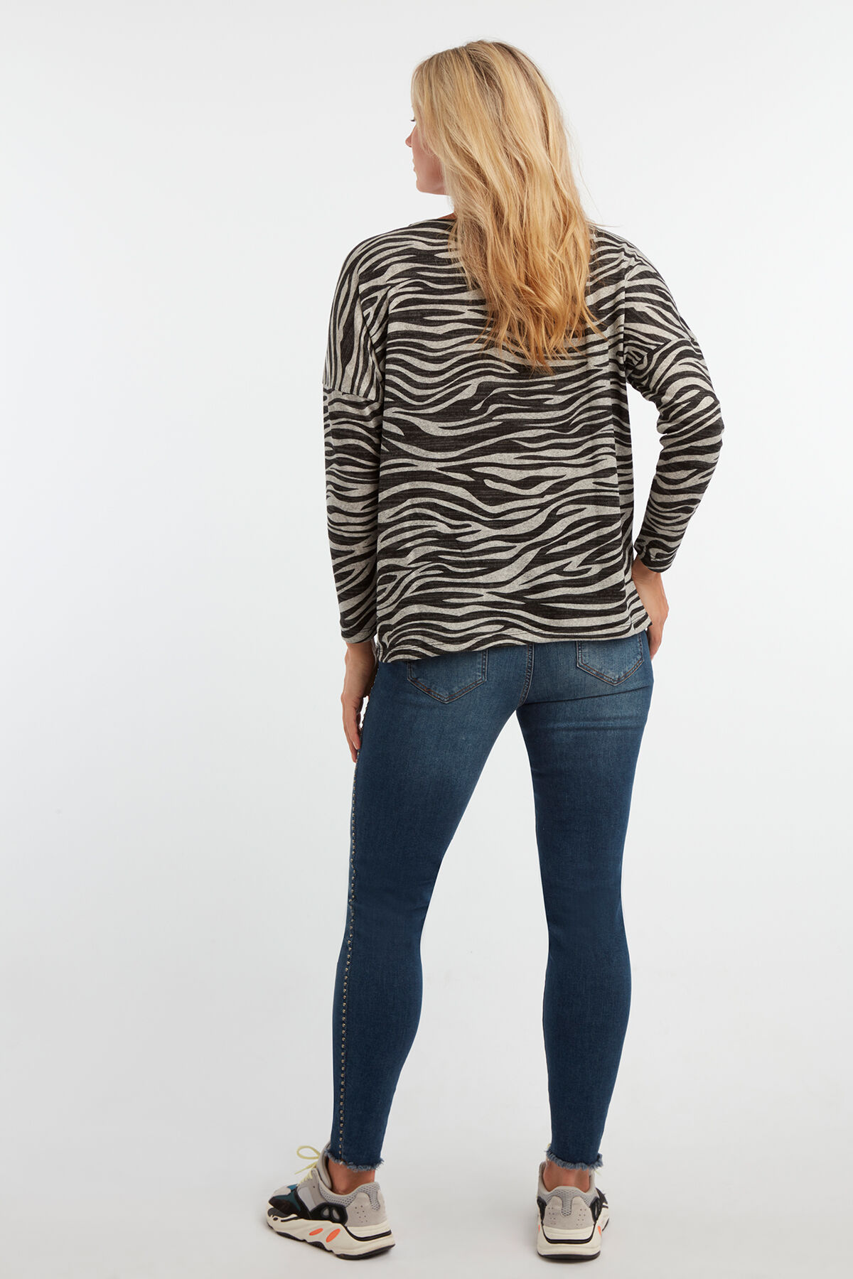 D&uuml;nnes Sweatshirt image number 4