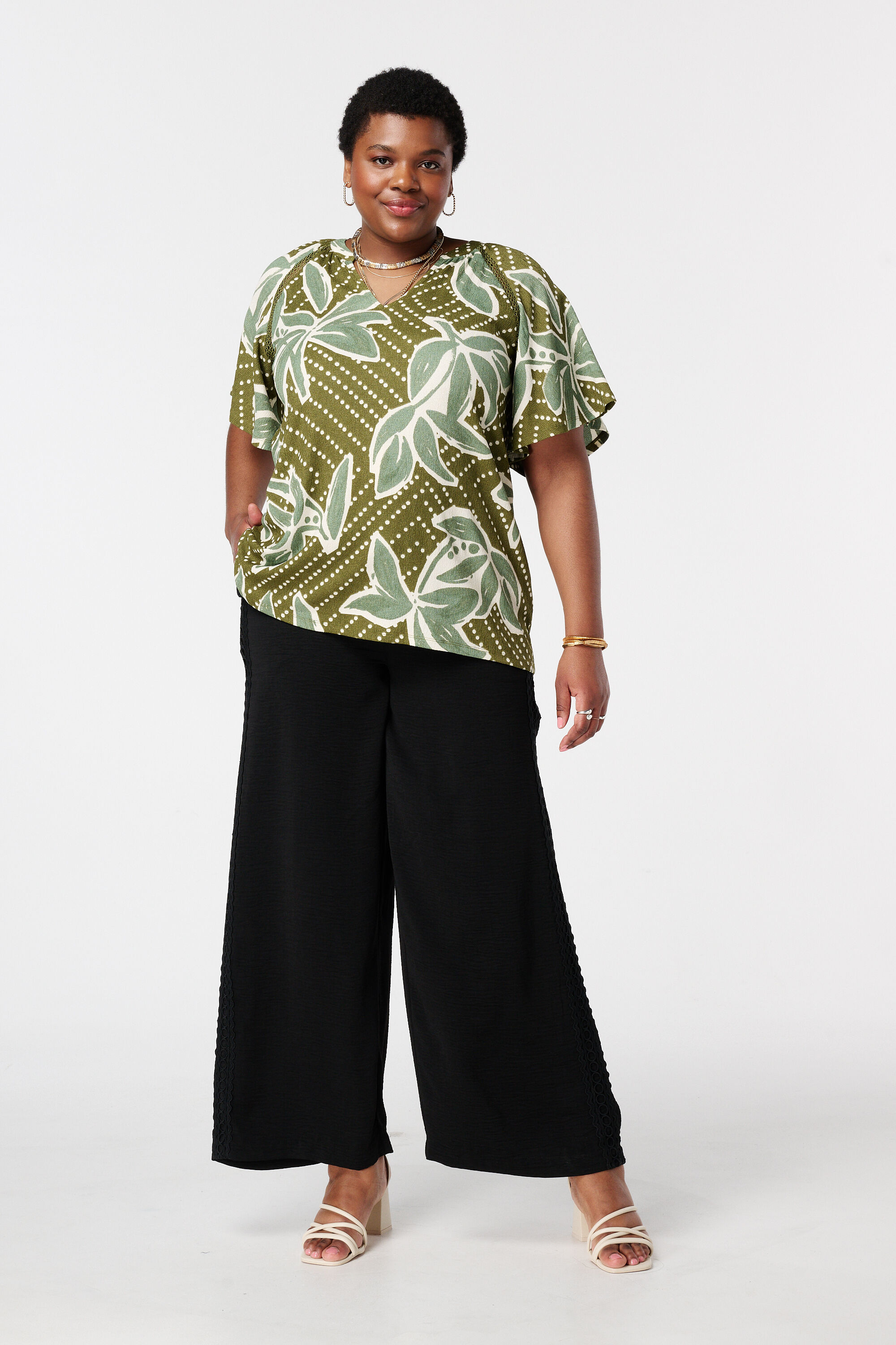 Top mit Schmetterlings&auml;rmeln image number 5