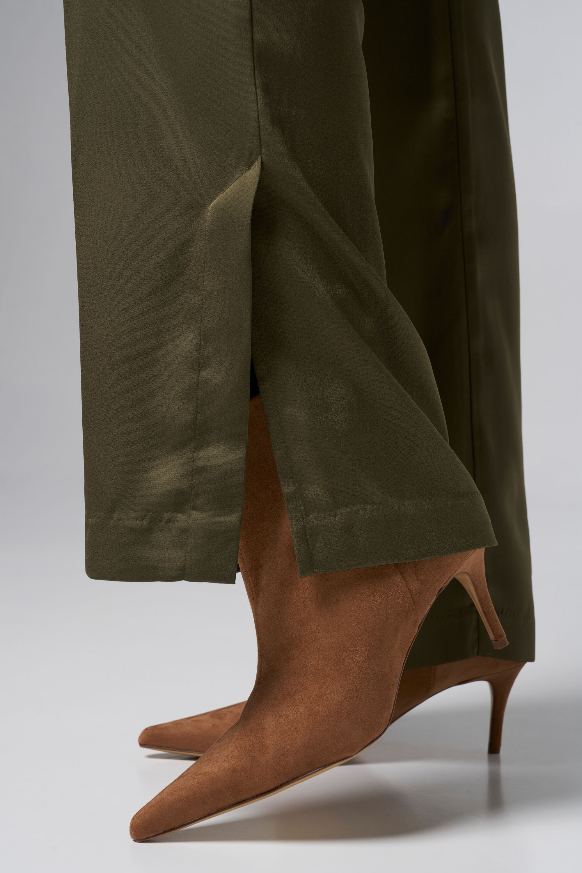 Hose mit Taschen  image number 4