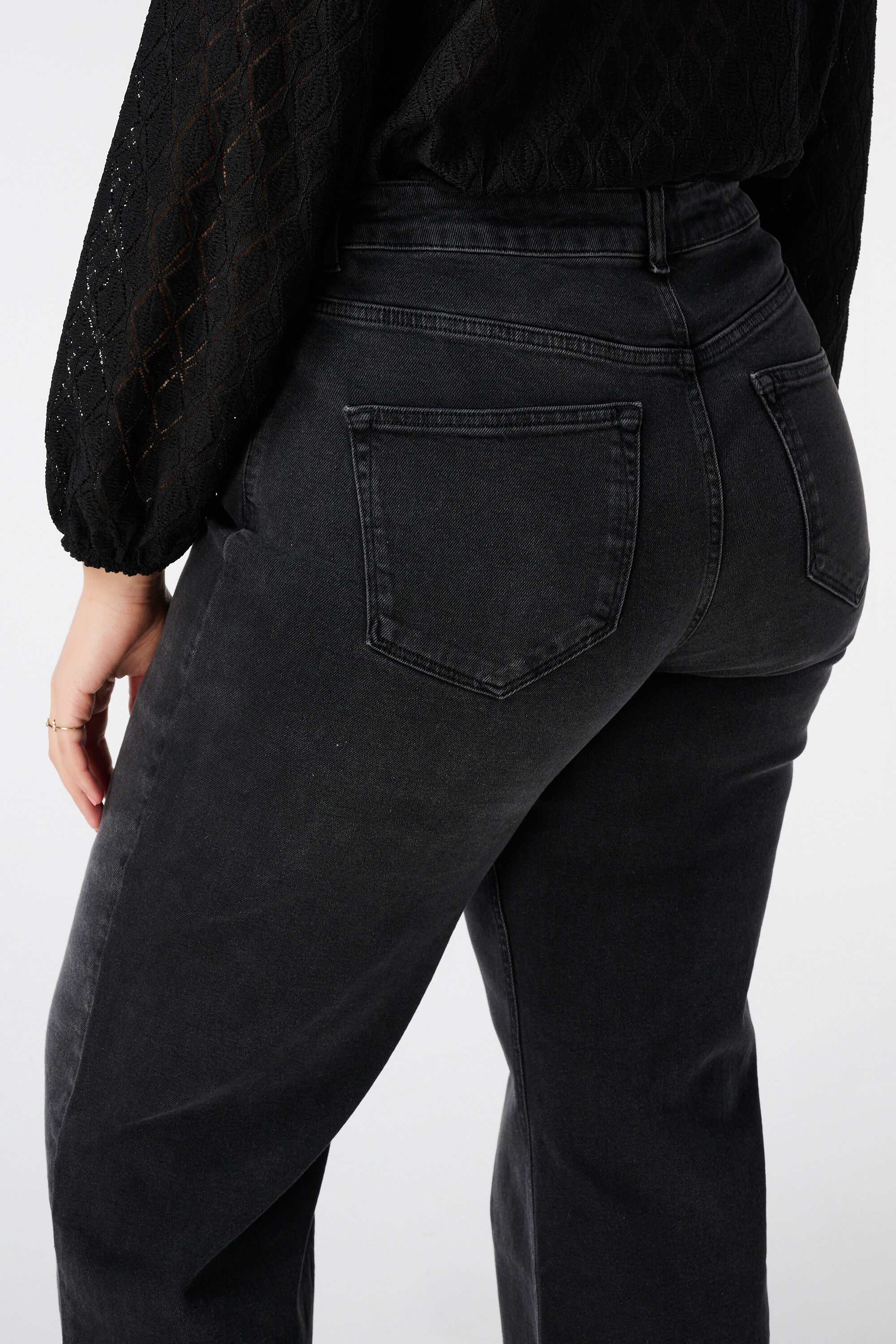 Loose-Leg-Jeans IVY  image number 4