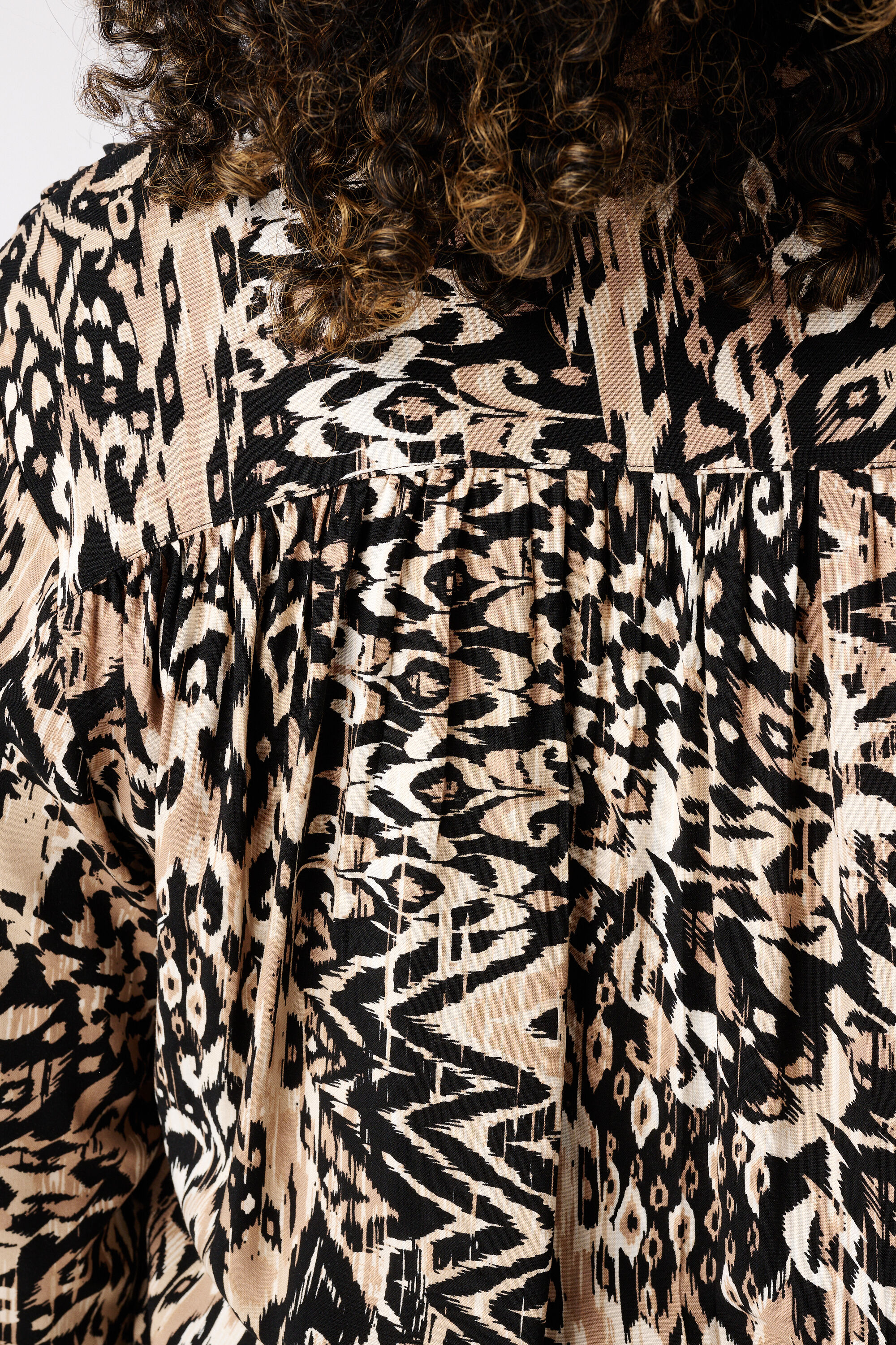 Bluse mit Print image number 6