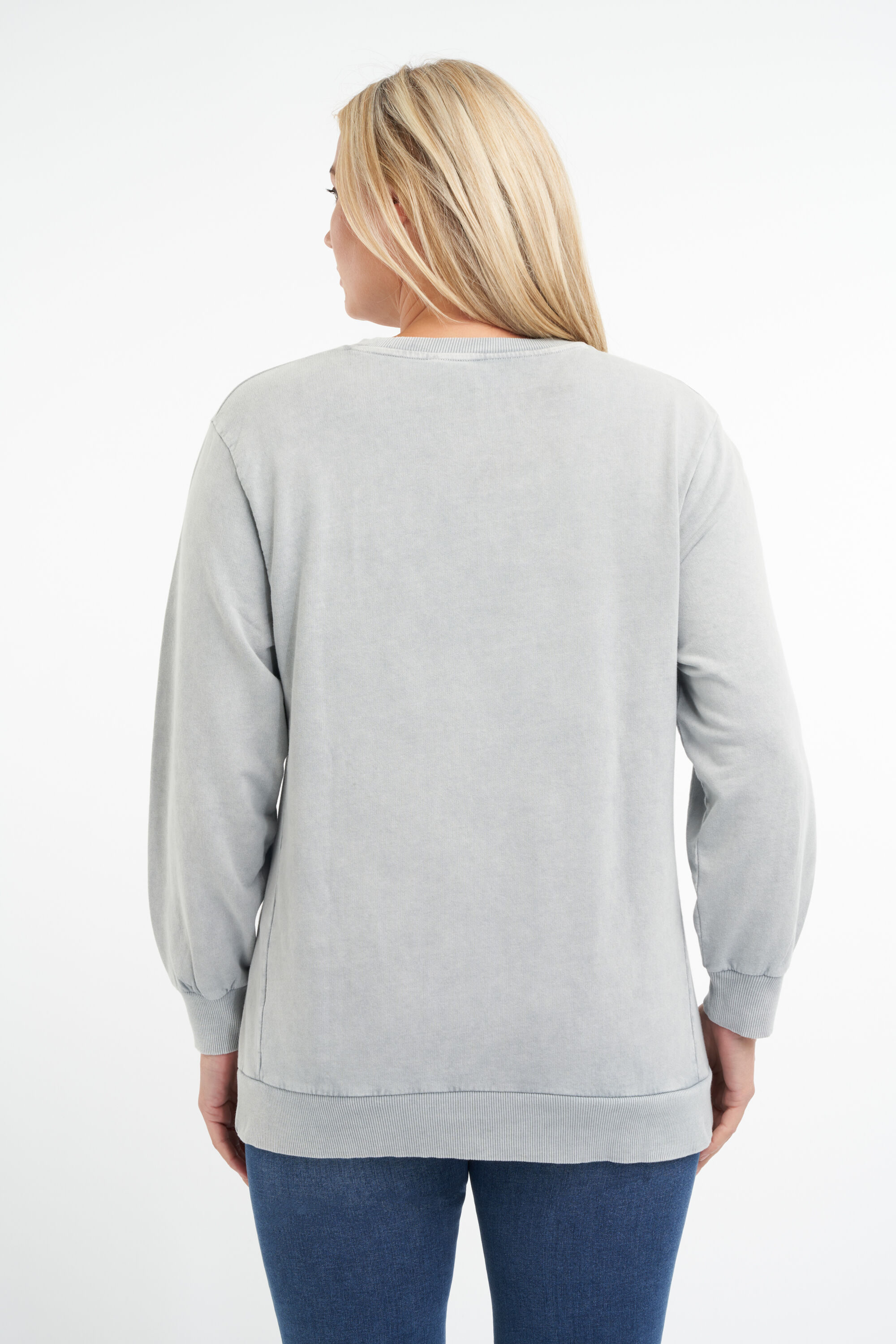 Sweatshirt image number 4